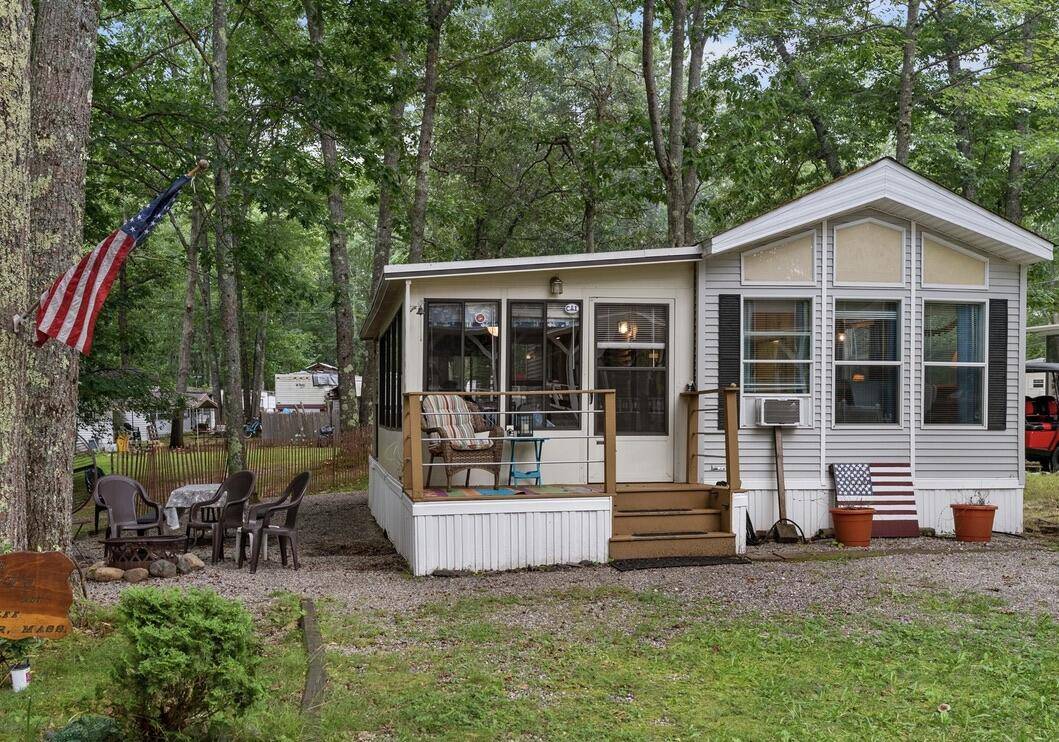 Kennebunk, ME 04043,1 Robinson WAY #A027