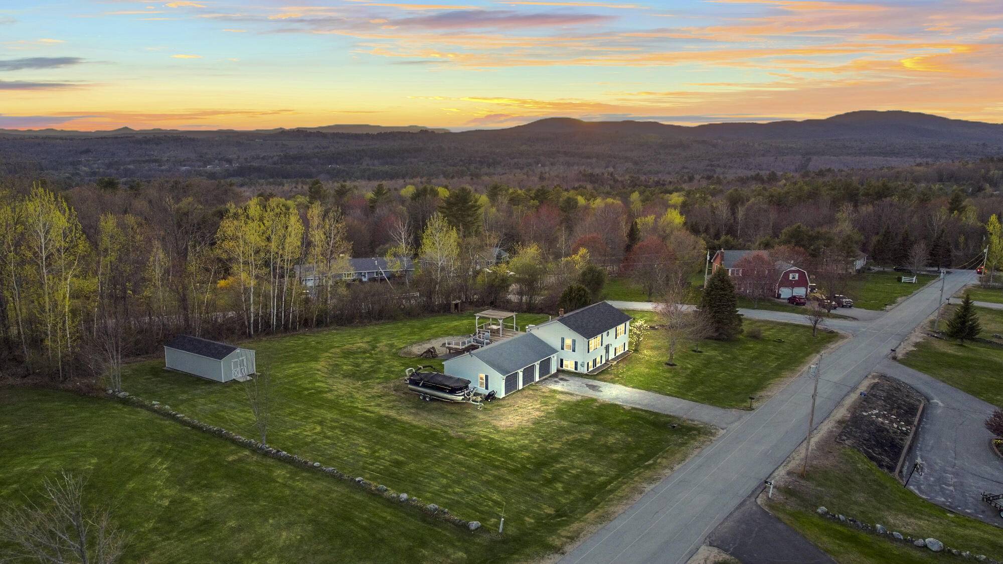 Minot, ME 04258,28 Mountain View DR