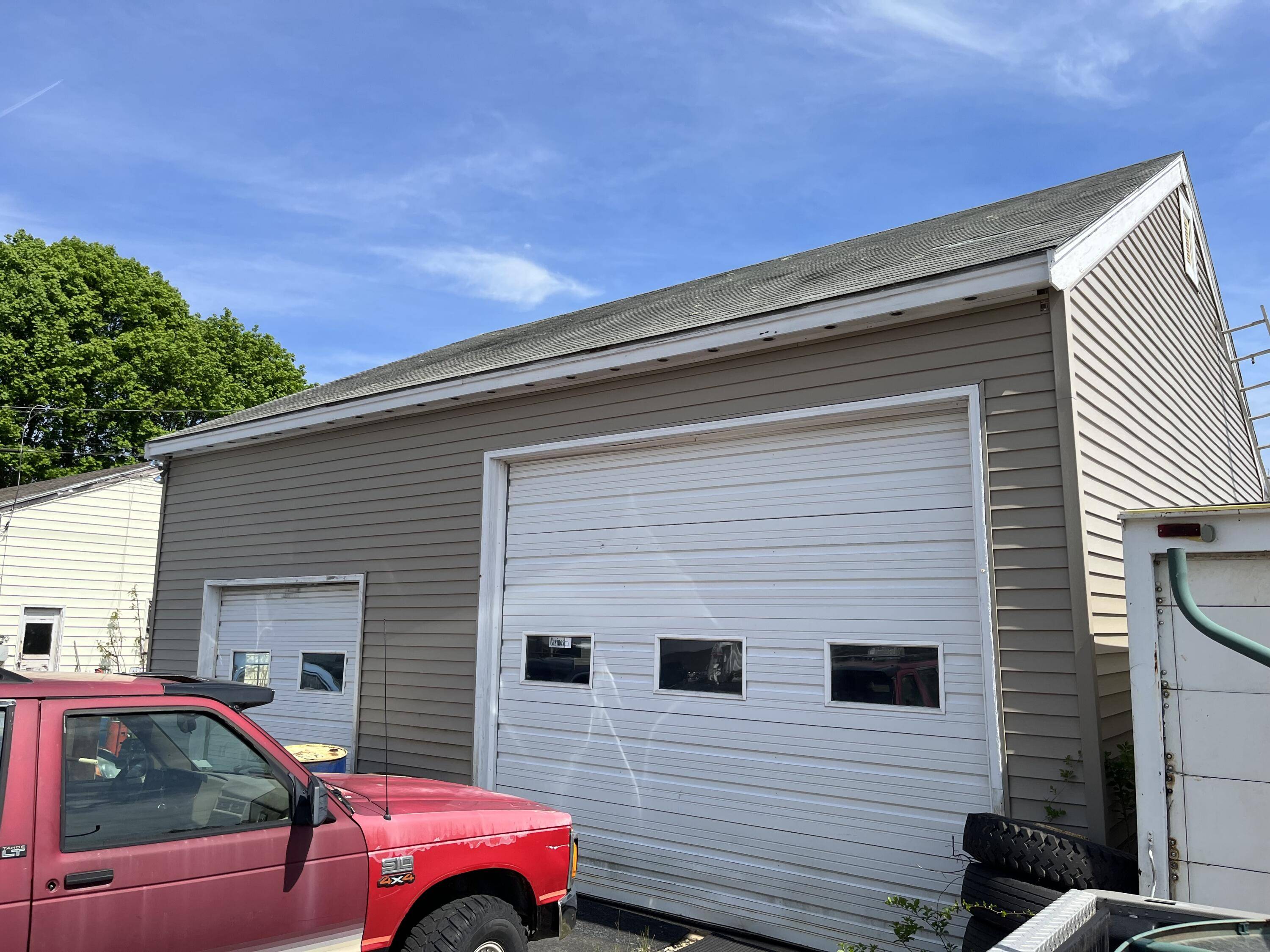 Kittery, ME 03904,432 US Route 1