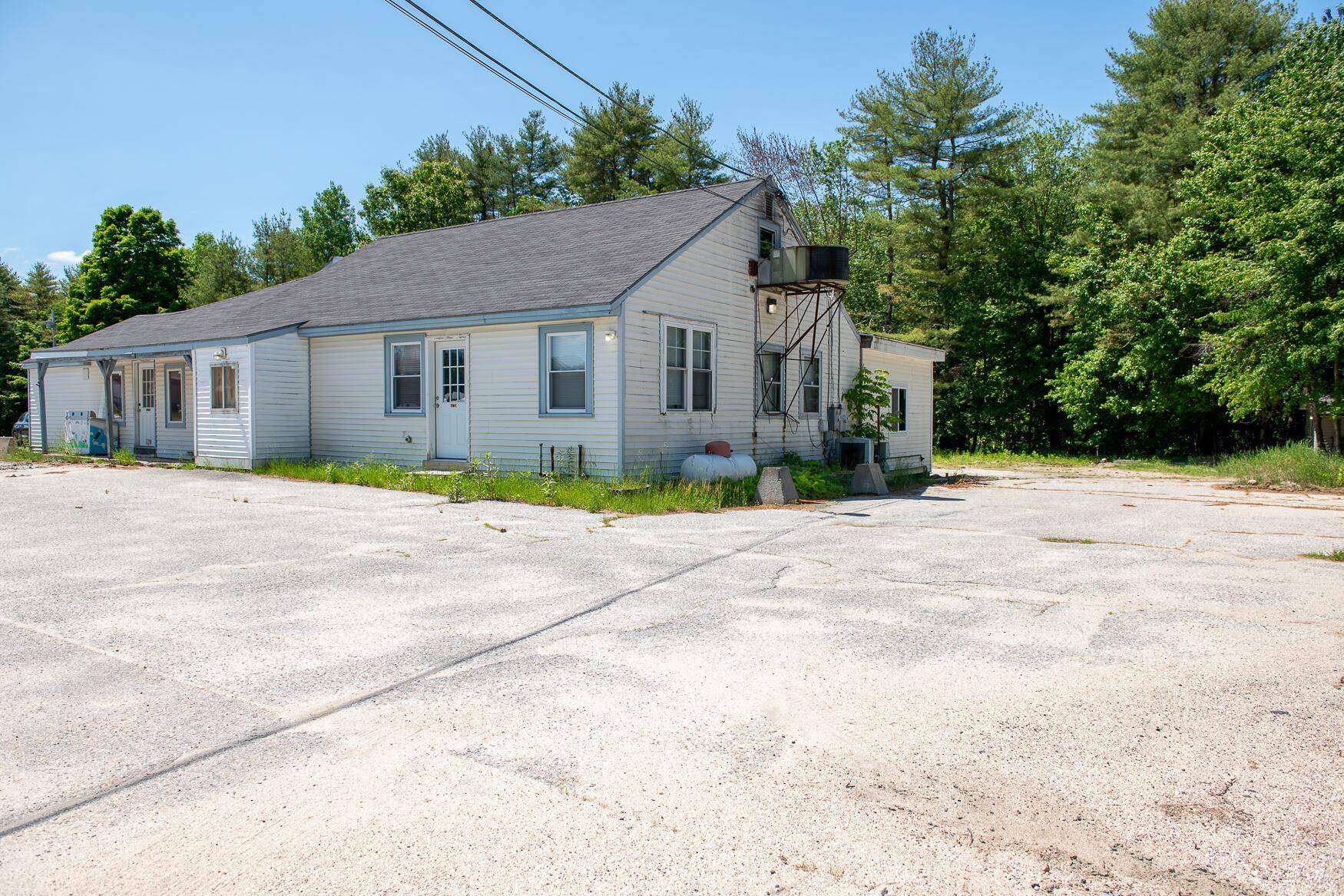 New Gloucester, ME 04260,260 Sabbathday RD