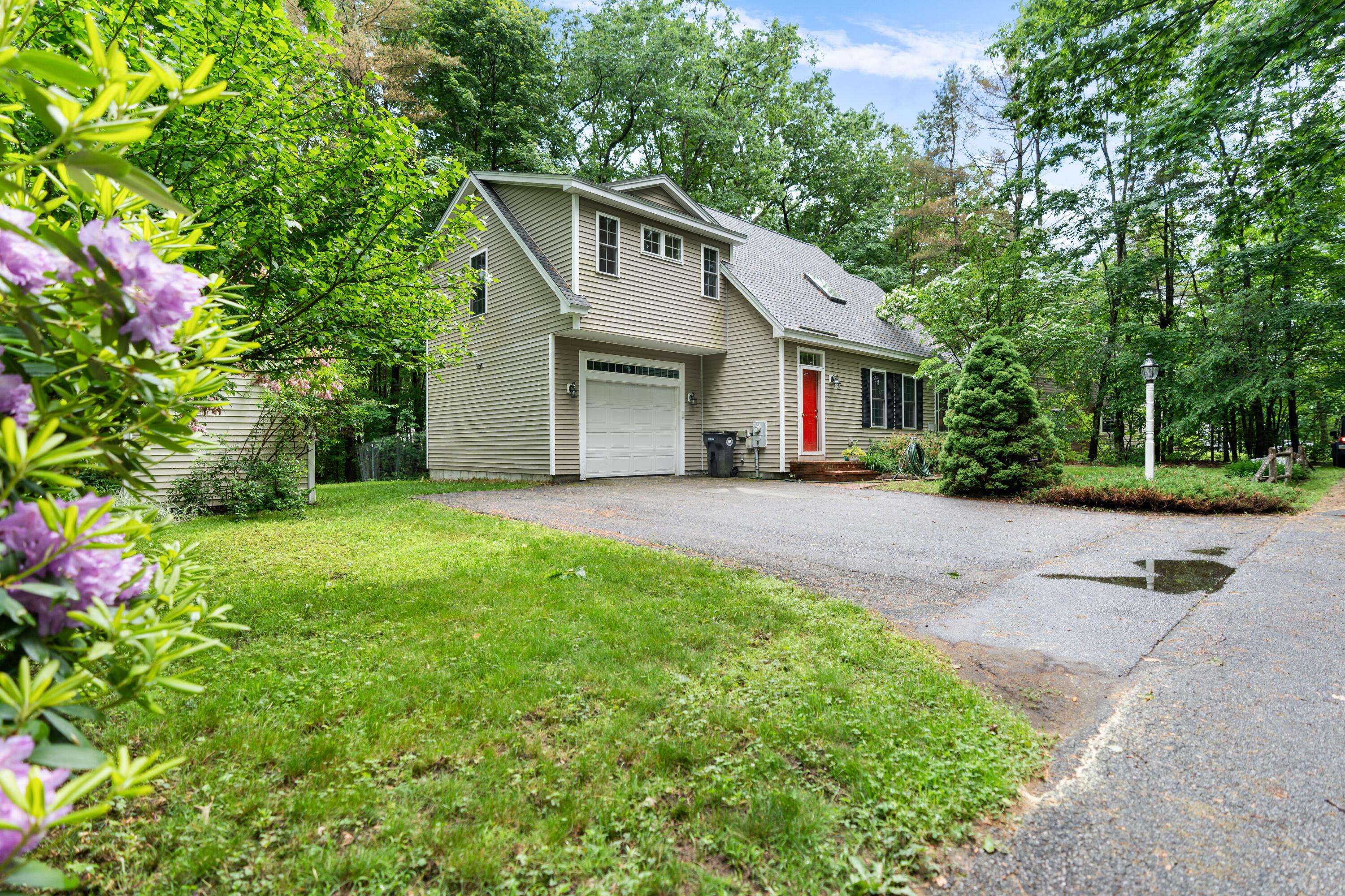 Kennebunk, ME 04043,25 Casey LN