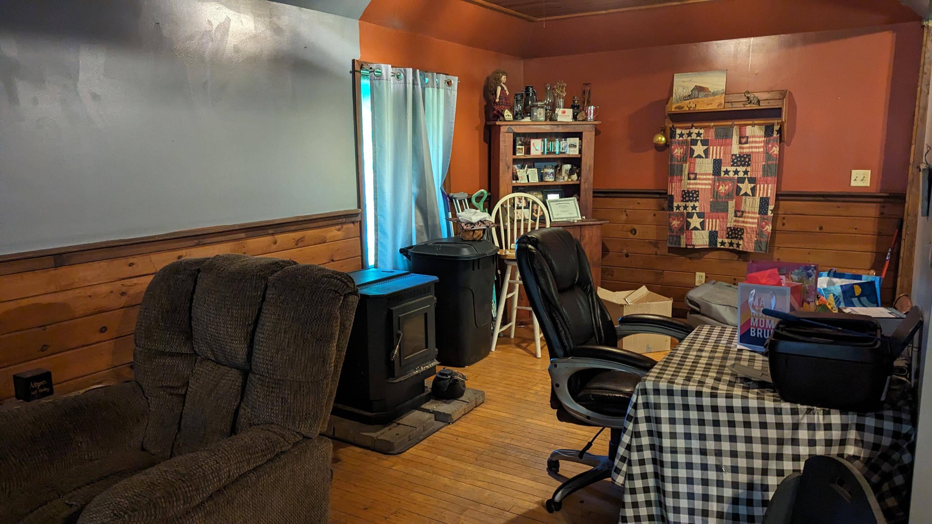 Ashland, ME 04732,36 School ST