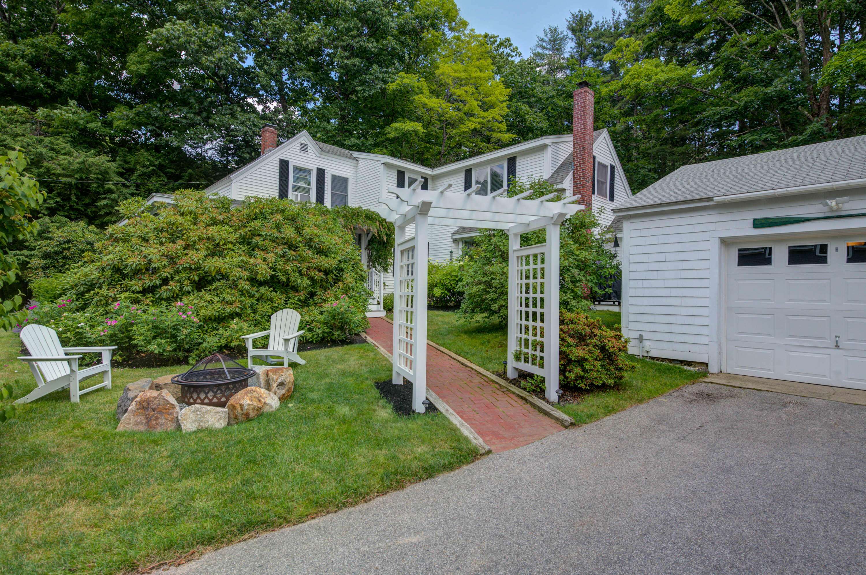 Ogunquit, ME 03907,171 Berwick RD