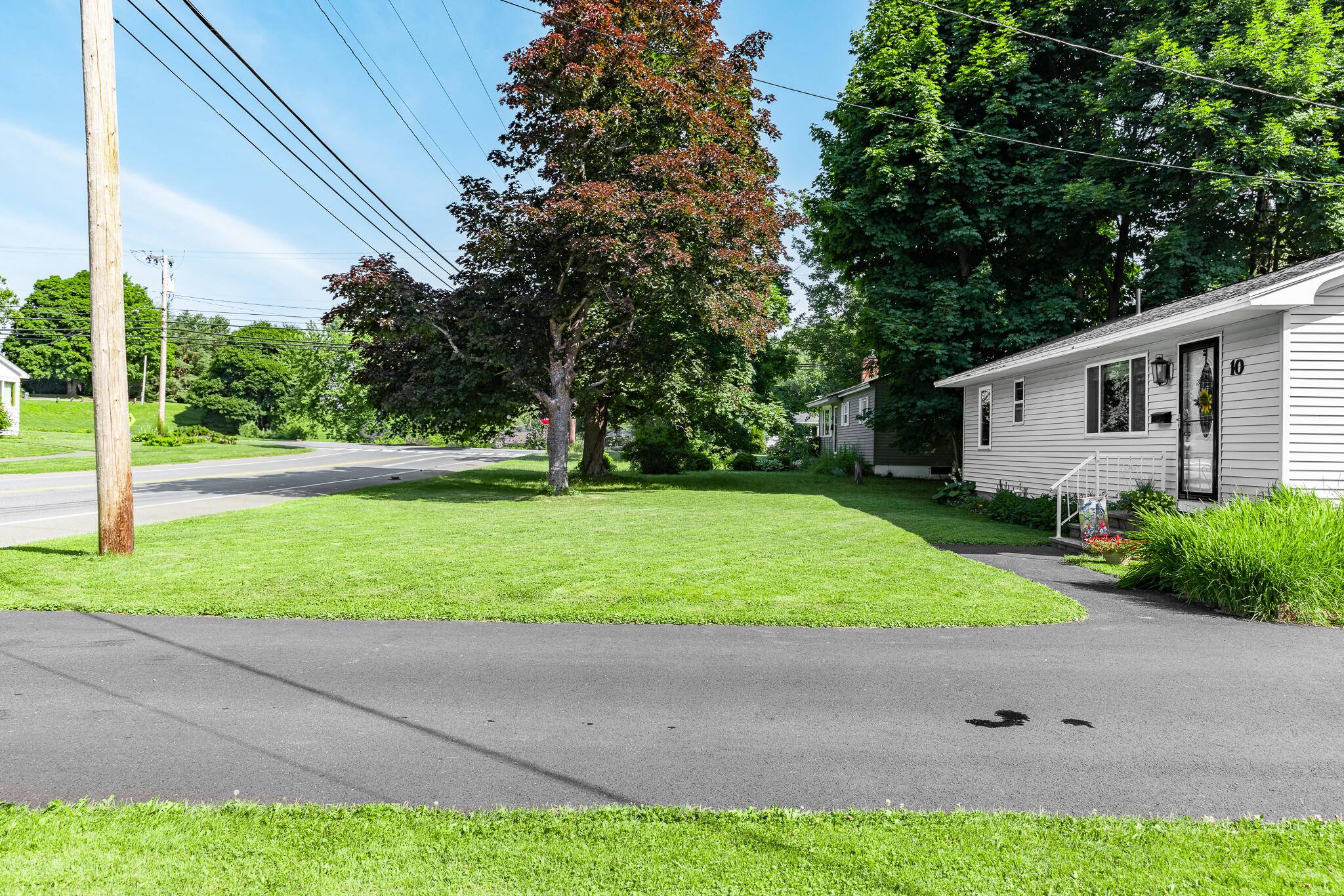 Brewer, ME 04412,10 Parkway North N