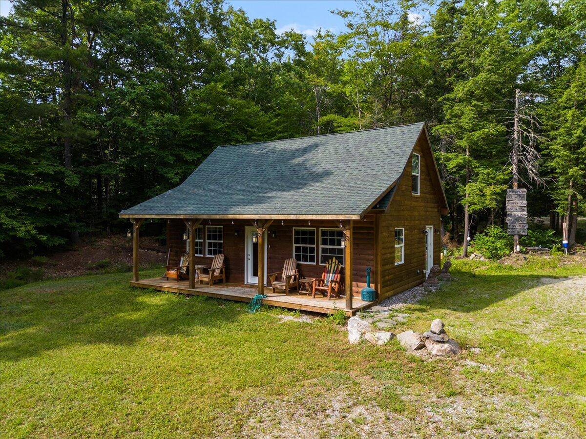 Sebago, ME 04029,51 Moose Cove Lodge RD