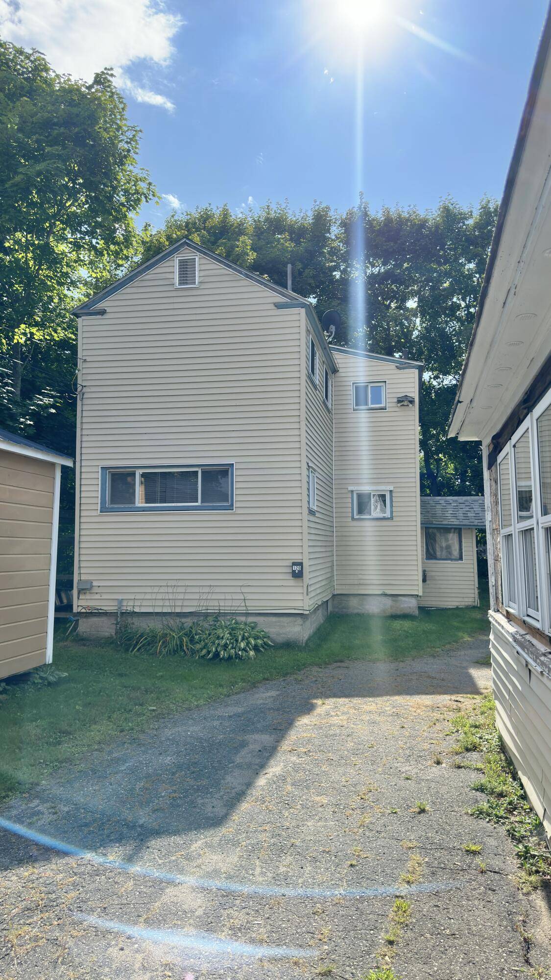 Millinocket, ME 04462,120 Knox ST