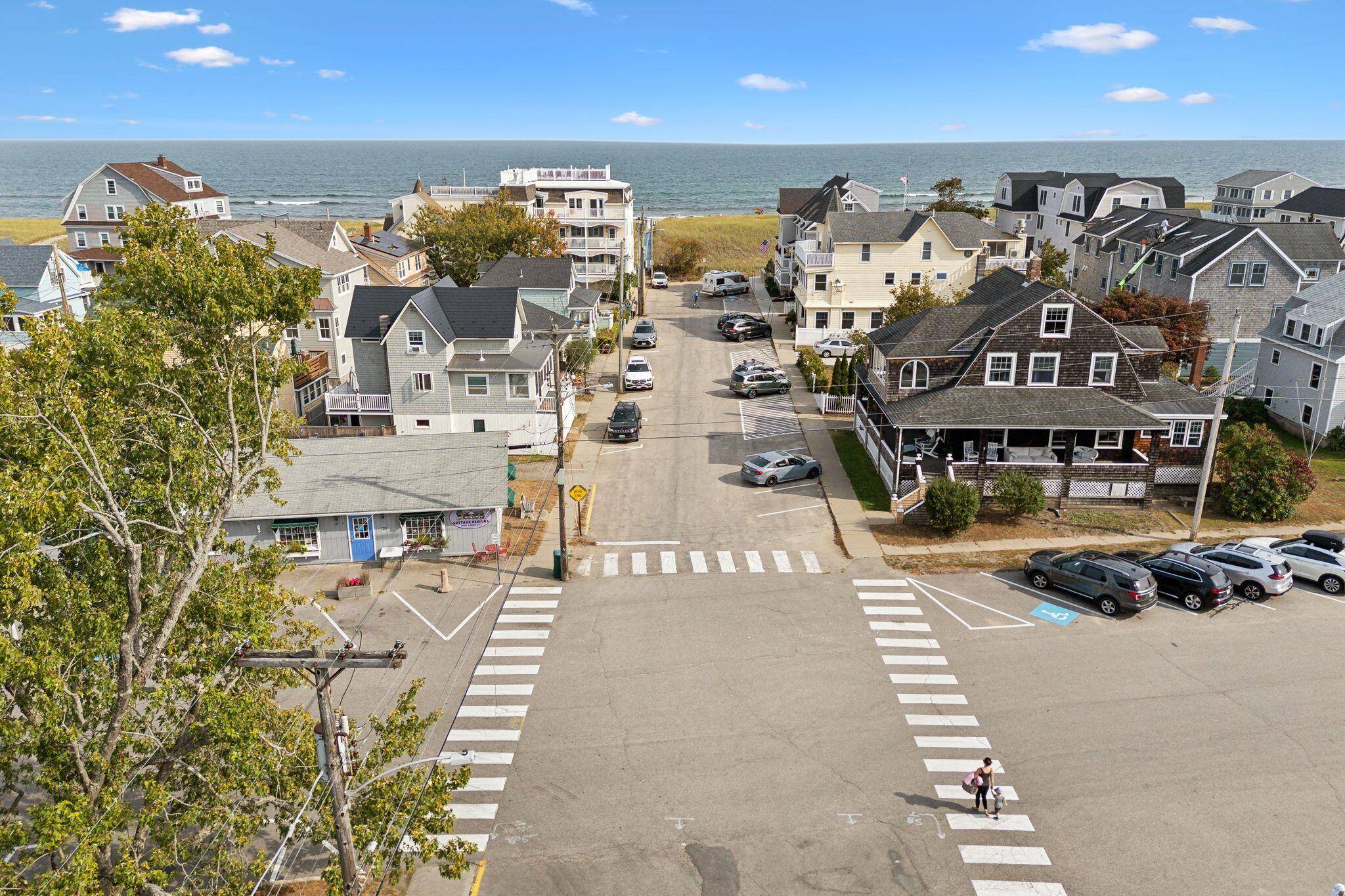 Old Orchard Beach, ME 04064,62 Colby AVE