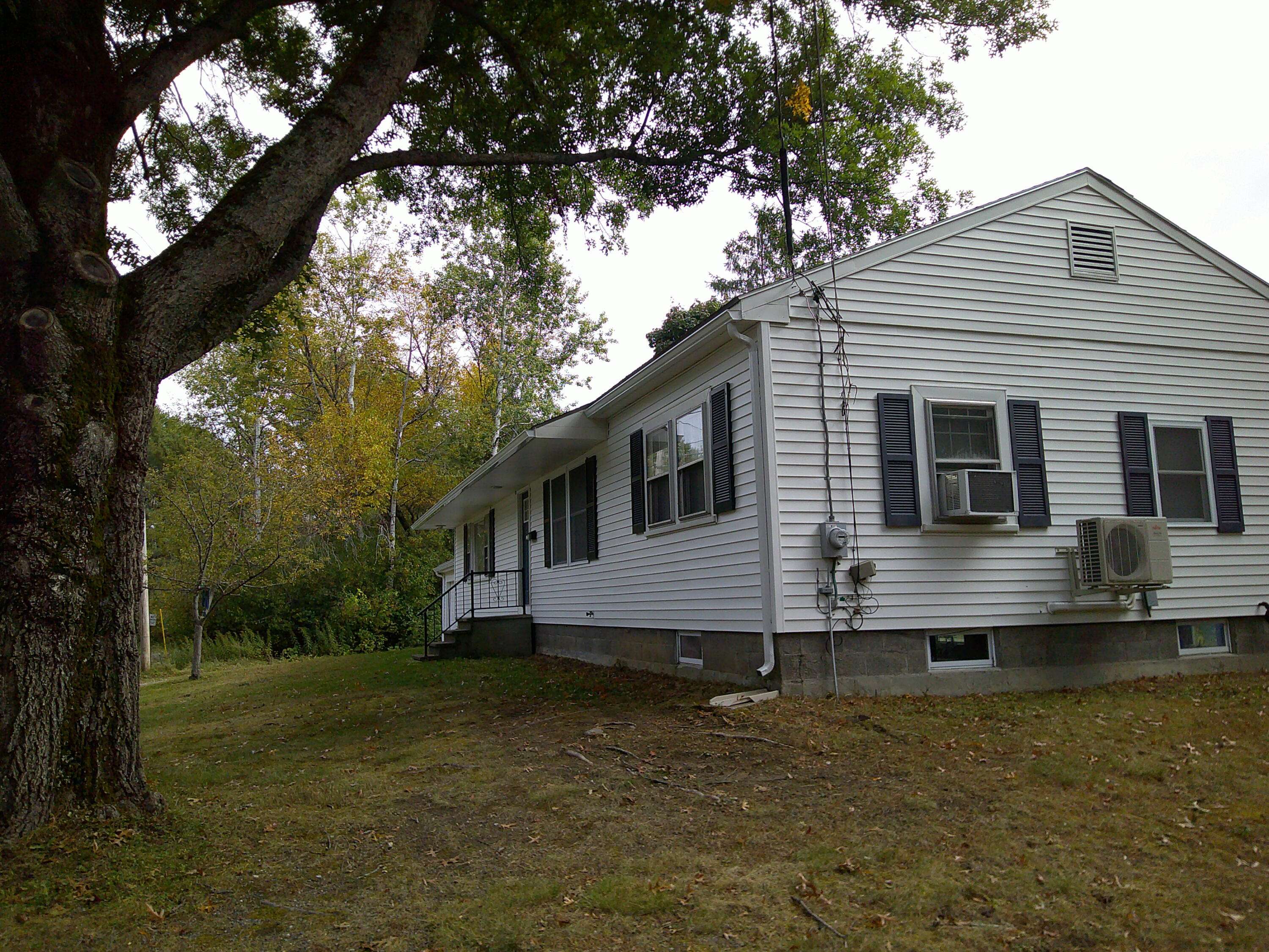 Orono, ME 04473,12 Charles ST