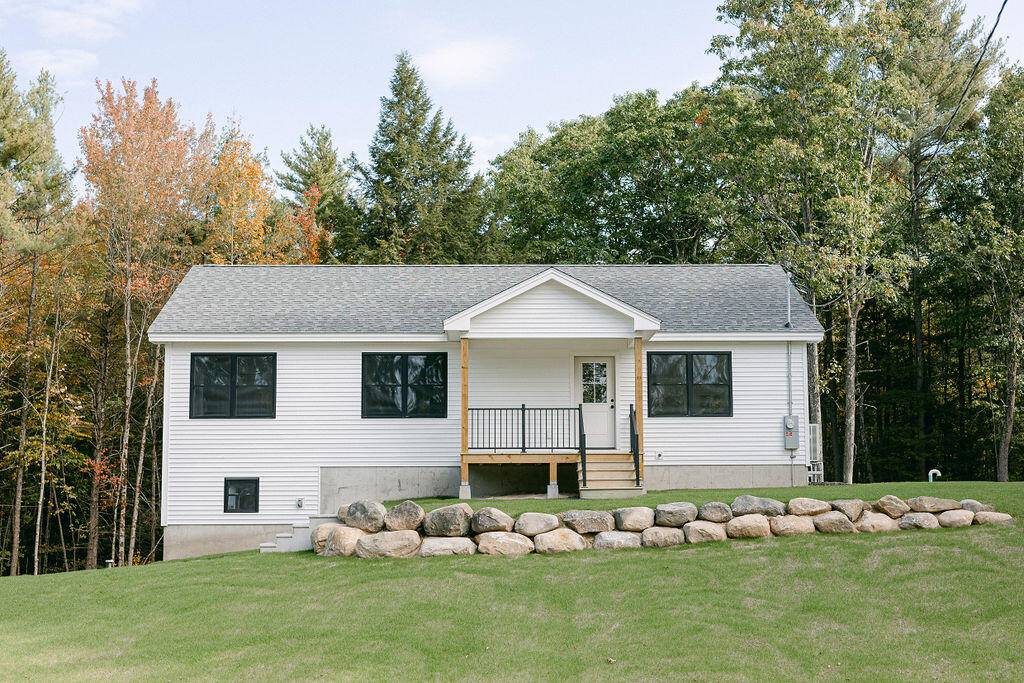 Lebanon, ME 04027,555 River RD