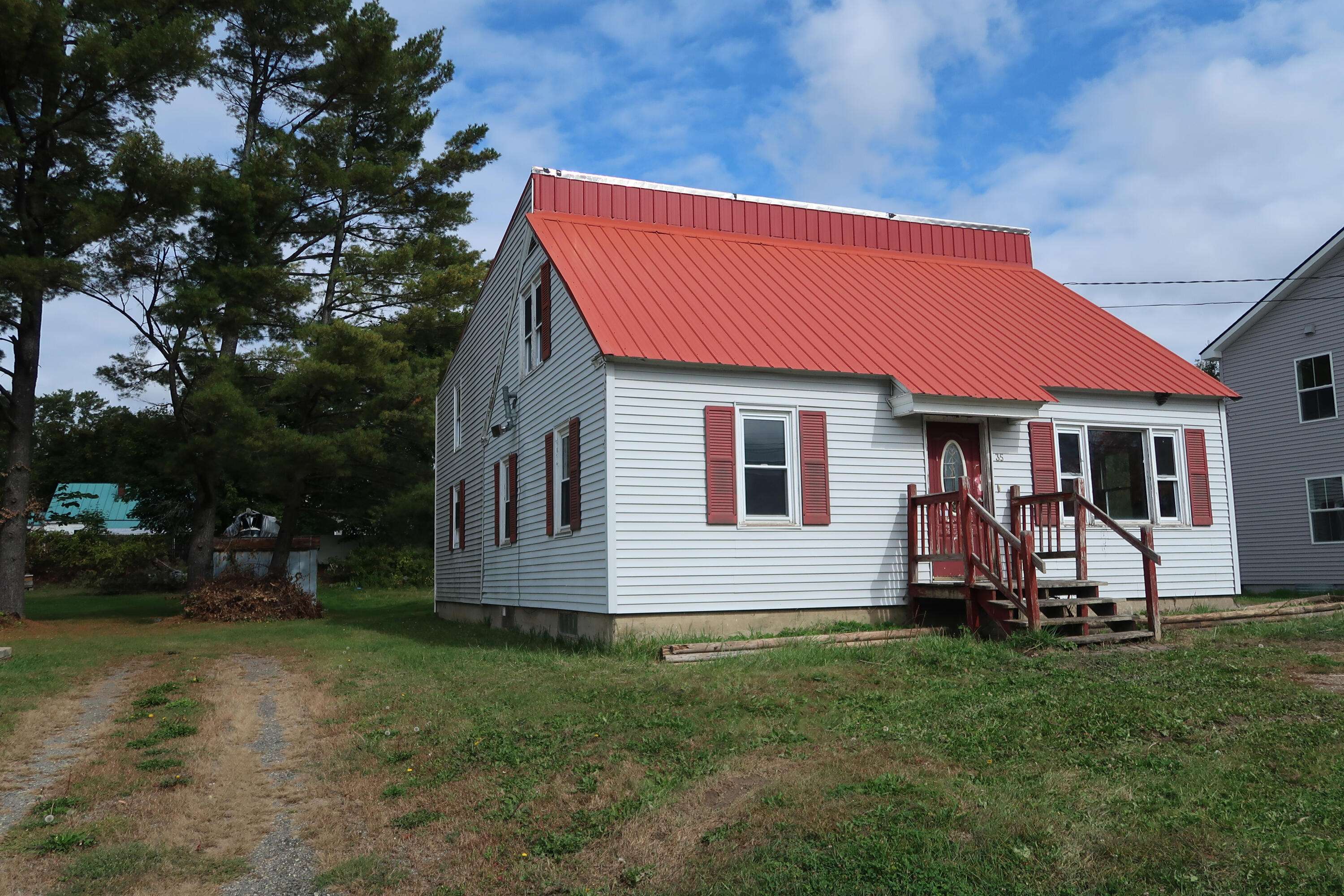 Waterville, ME 04901,35 Oakland ST