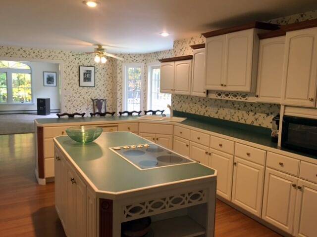 Winslow, ME 04901,20 Randall RD