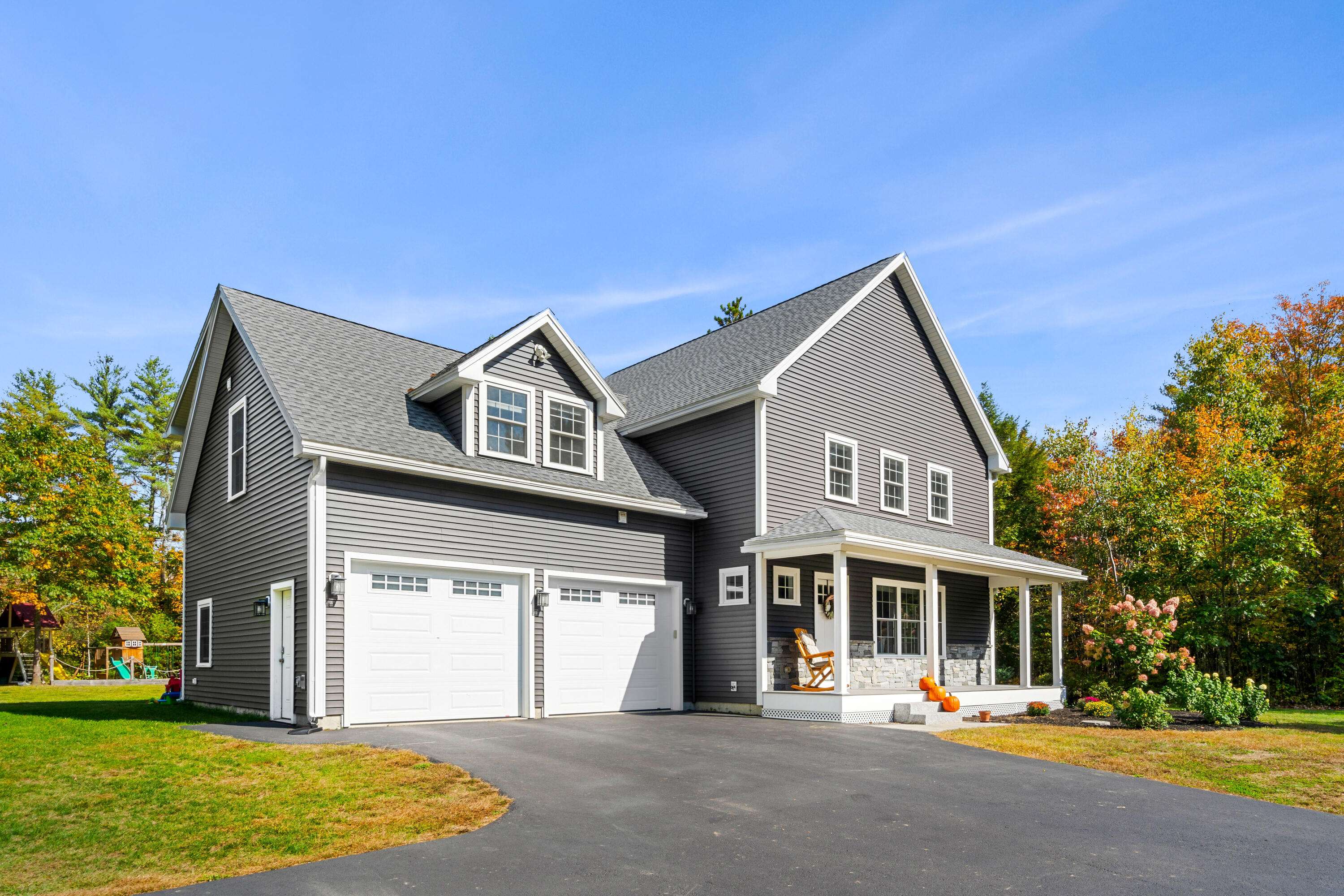 Lebanon, ME 04027,285 Smith RD