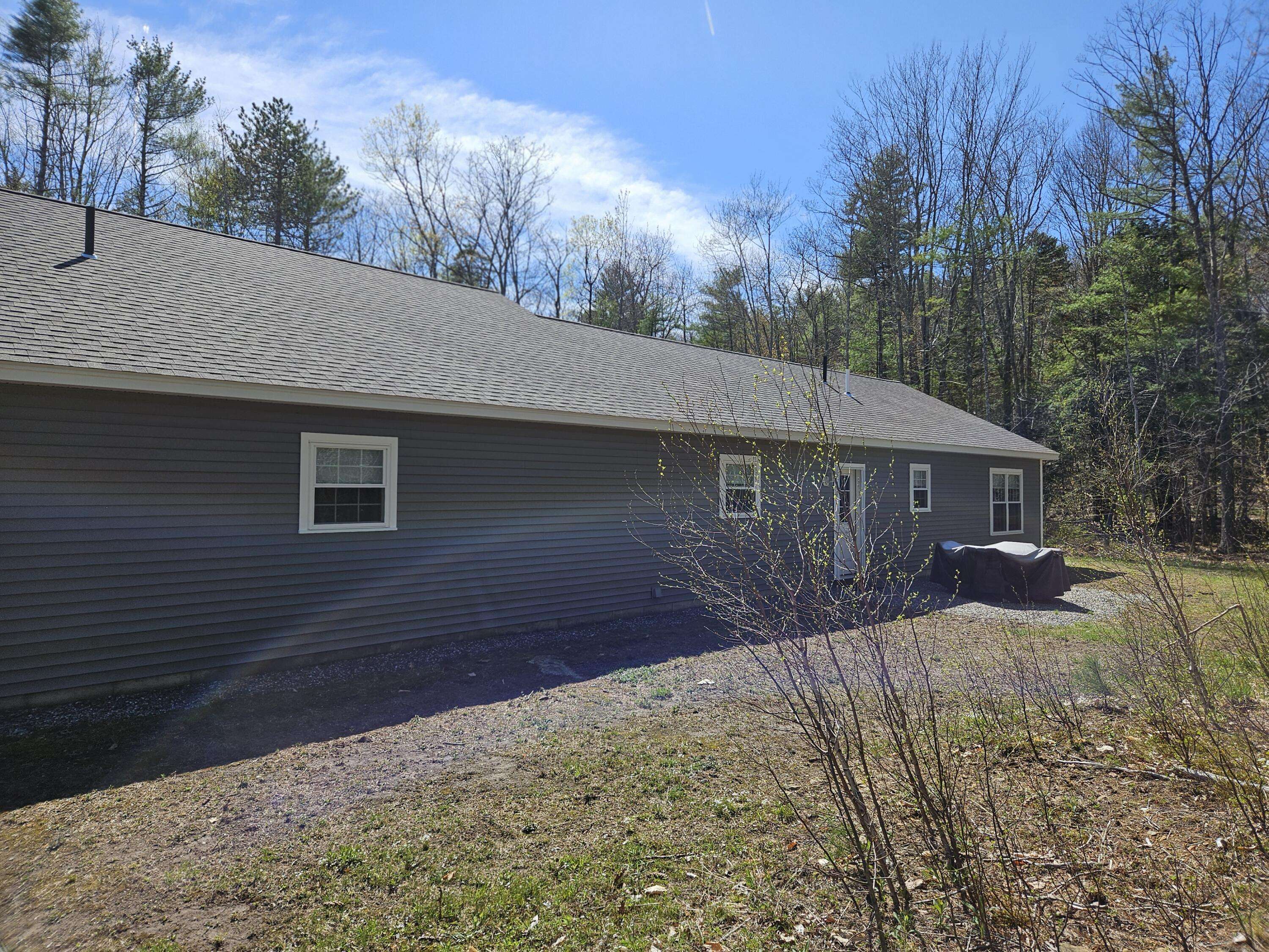 Brunswick, ME 04011,55 Moody RD