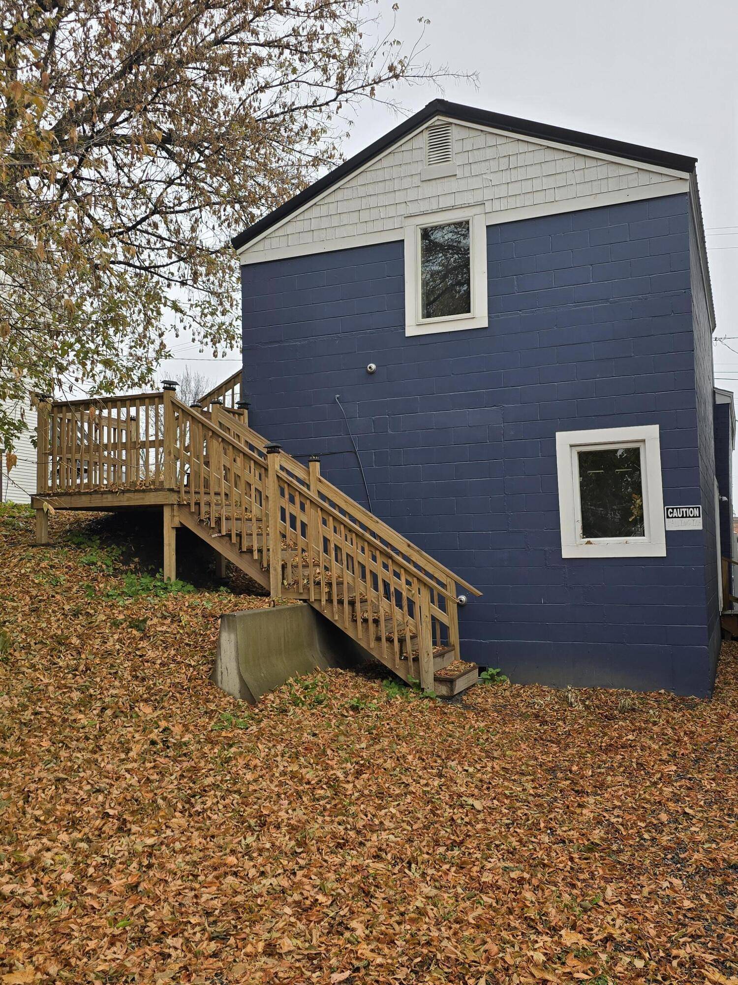 Waterville, ME 04901,12 Spring ST