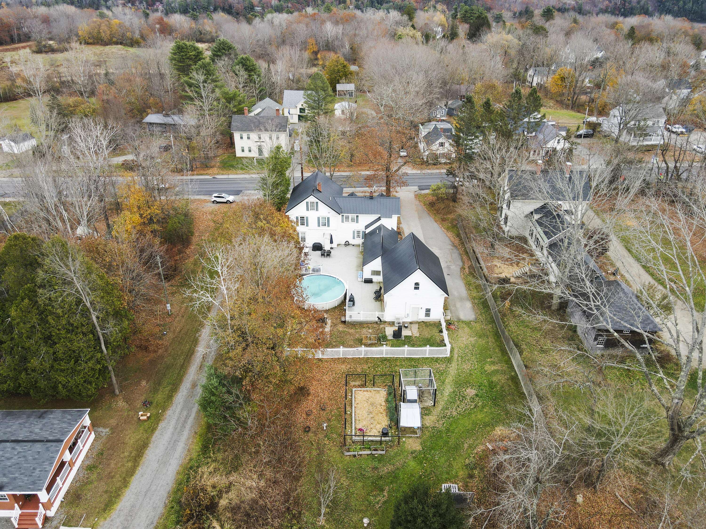 Hampden, ME 04444,84 Main RD S