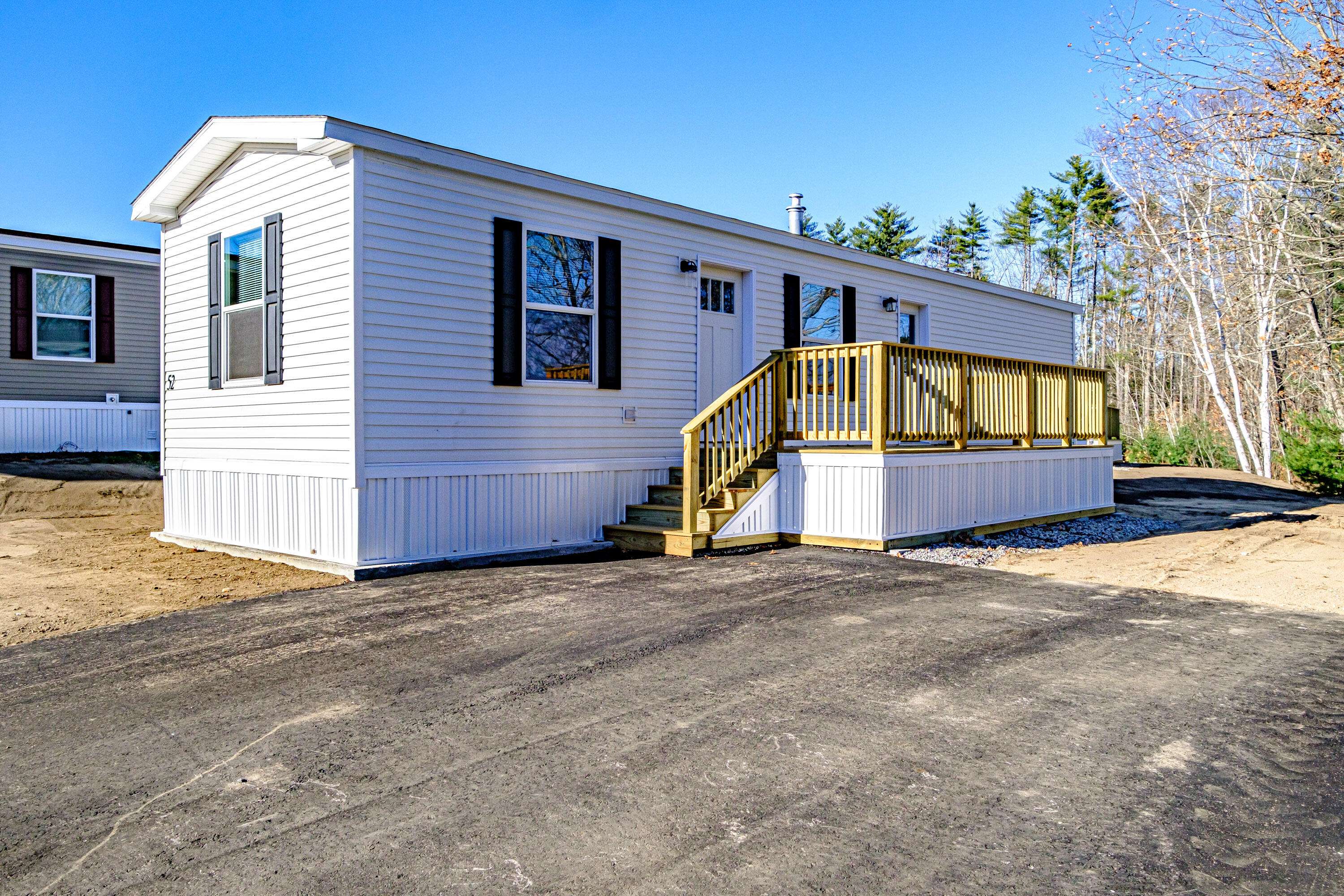 Limington, ME 04049,52 Lakewood DR