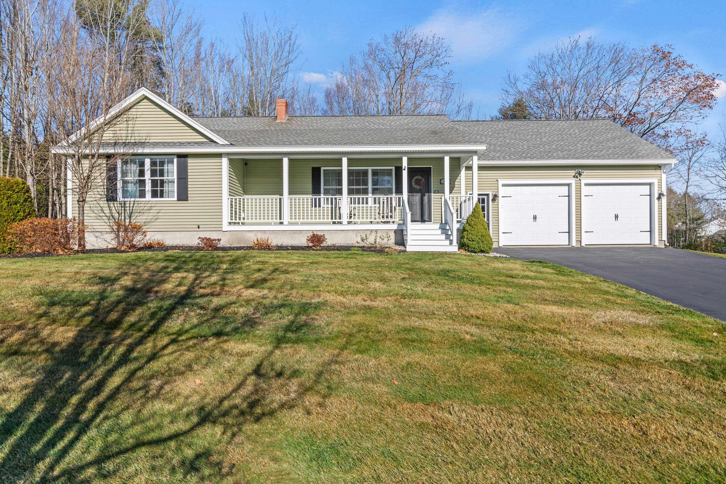Saco, ME 04072,44 Woodman AVE