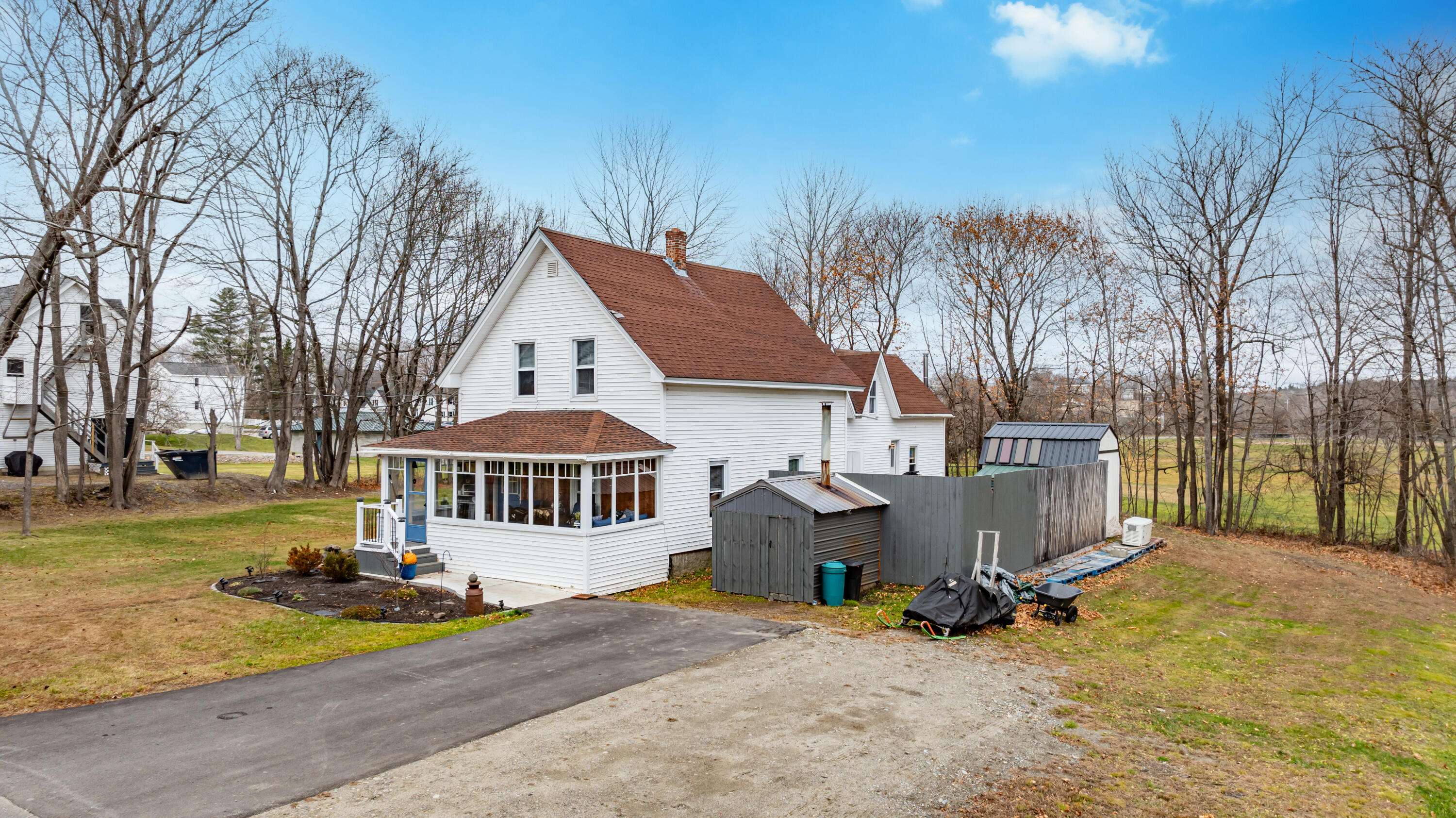 Pittsfield, ME 04967,164 Nichols ST