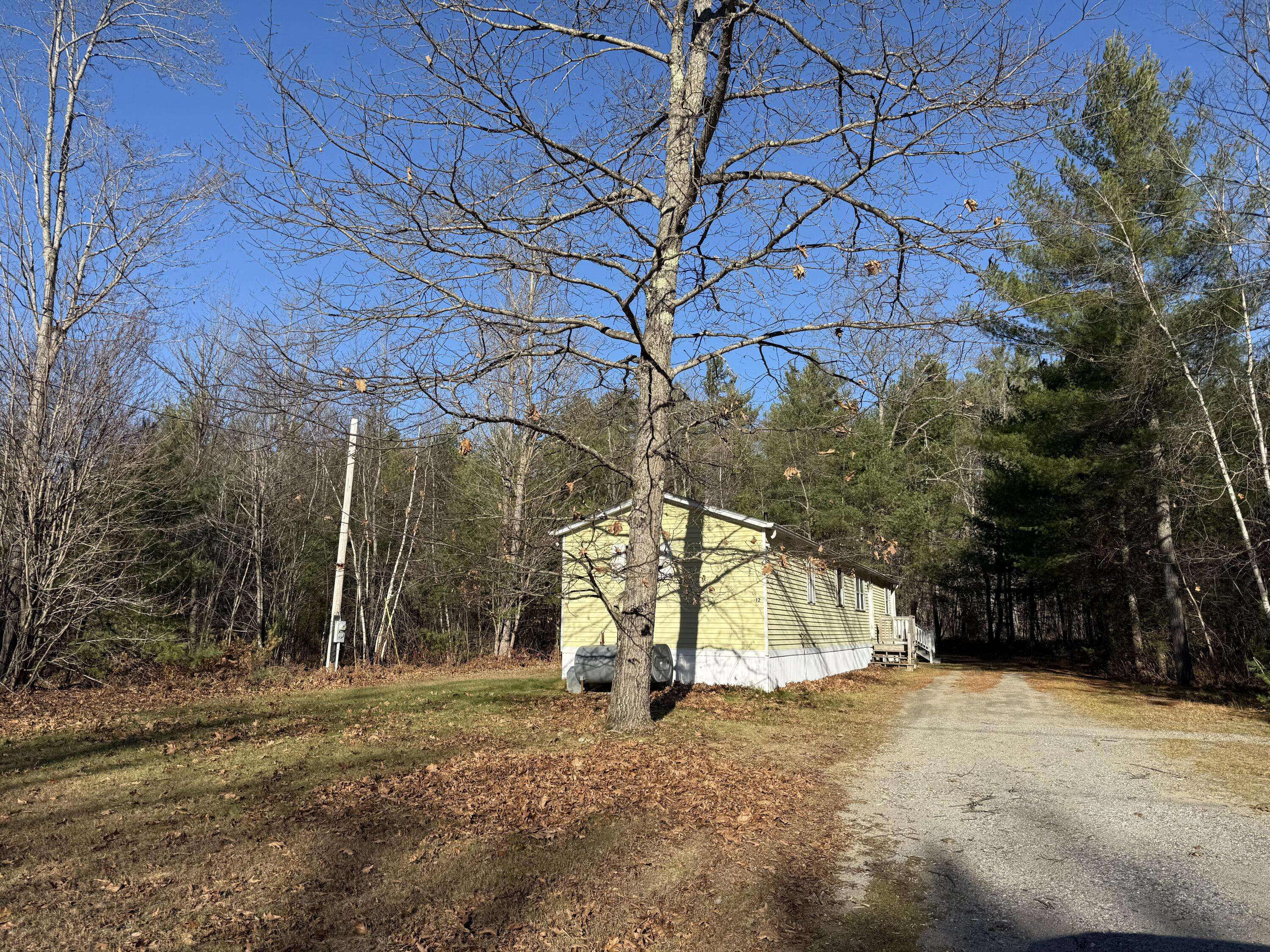 Paris, ME 04281,12 Madison DR