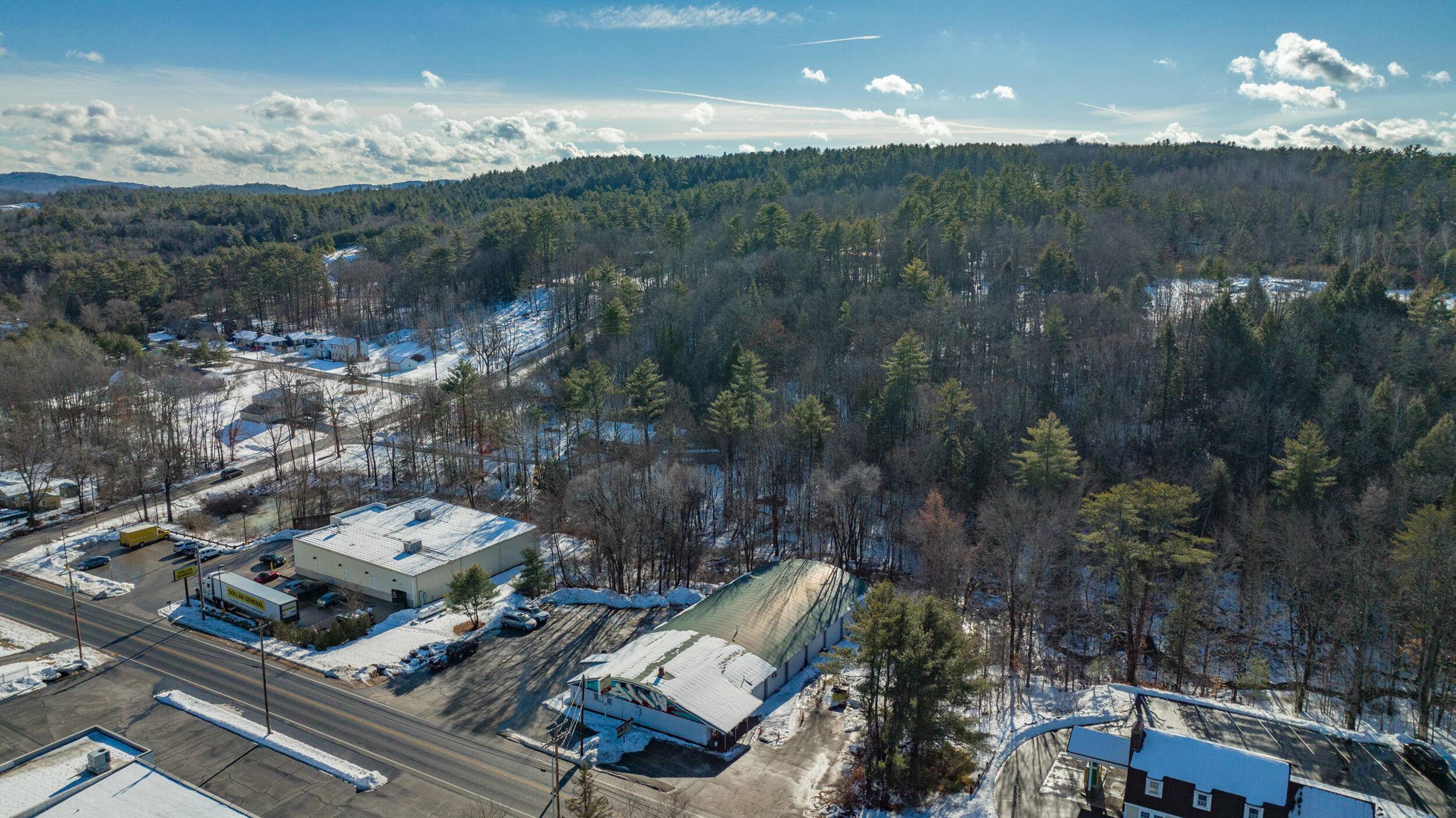 Parsonsfield, ME 04047,135 Federal RD