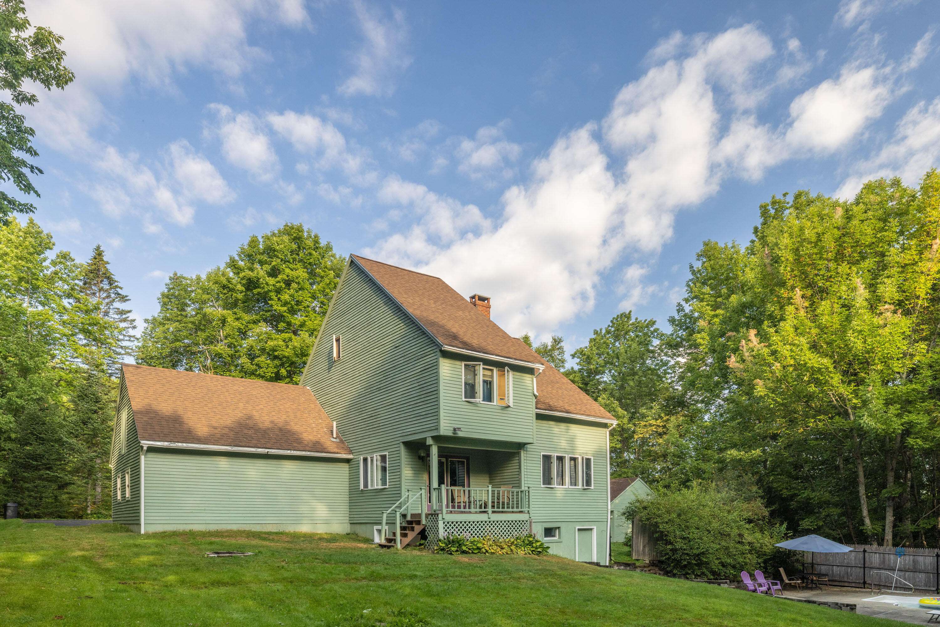 Belmont, ME 04952,69 Morrill RD