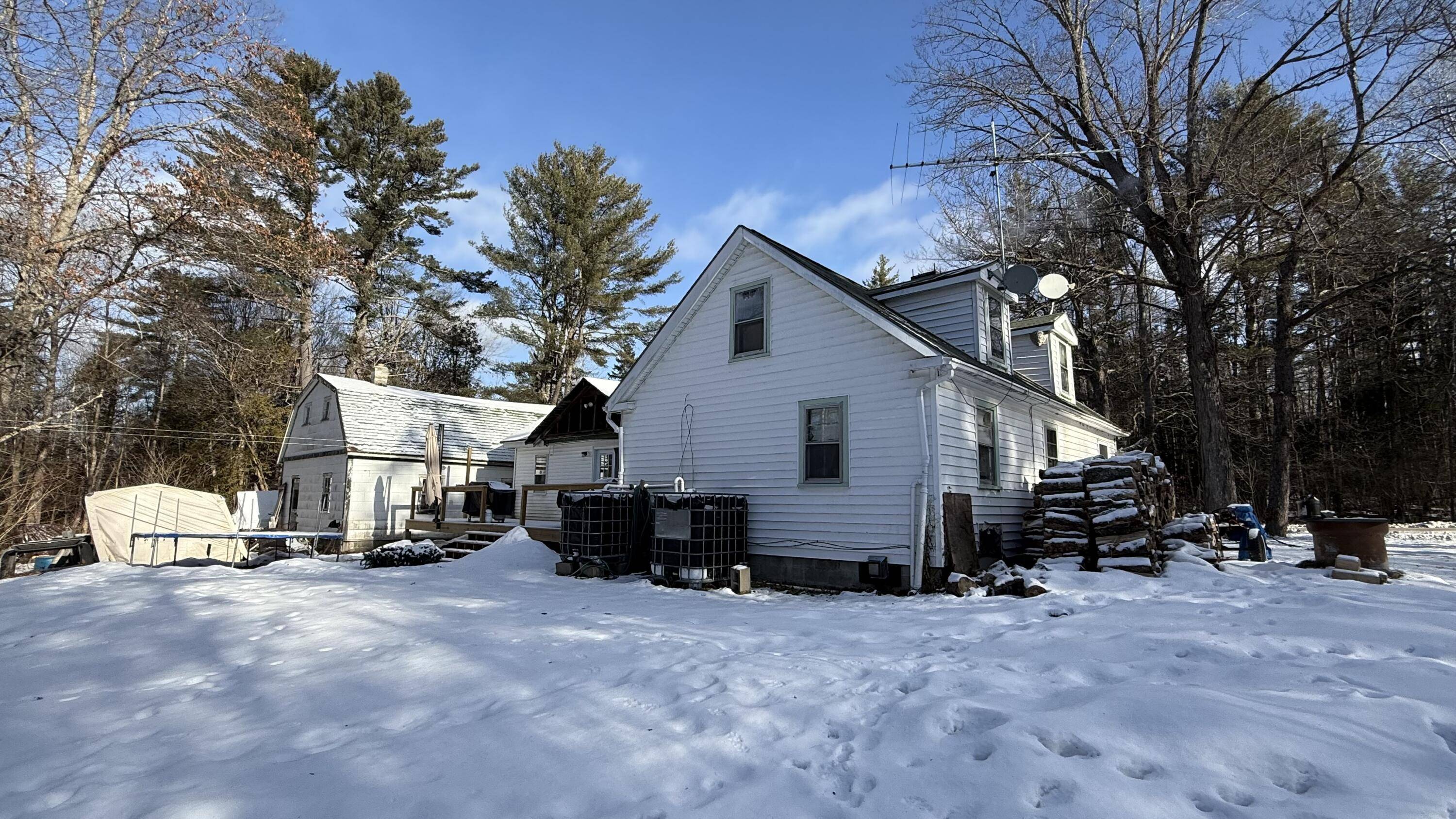 Abbot, ME 04406,534 Blaine AVE