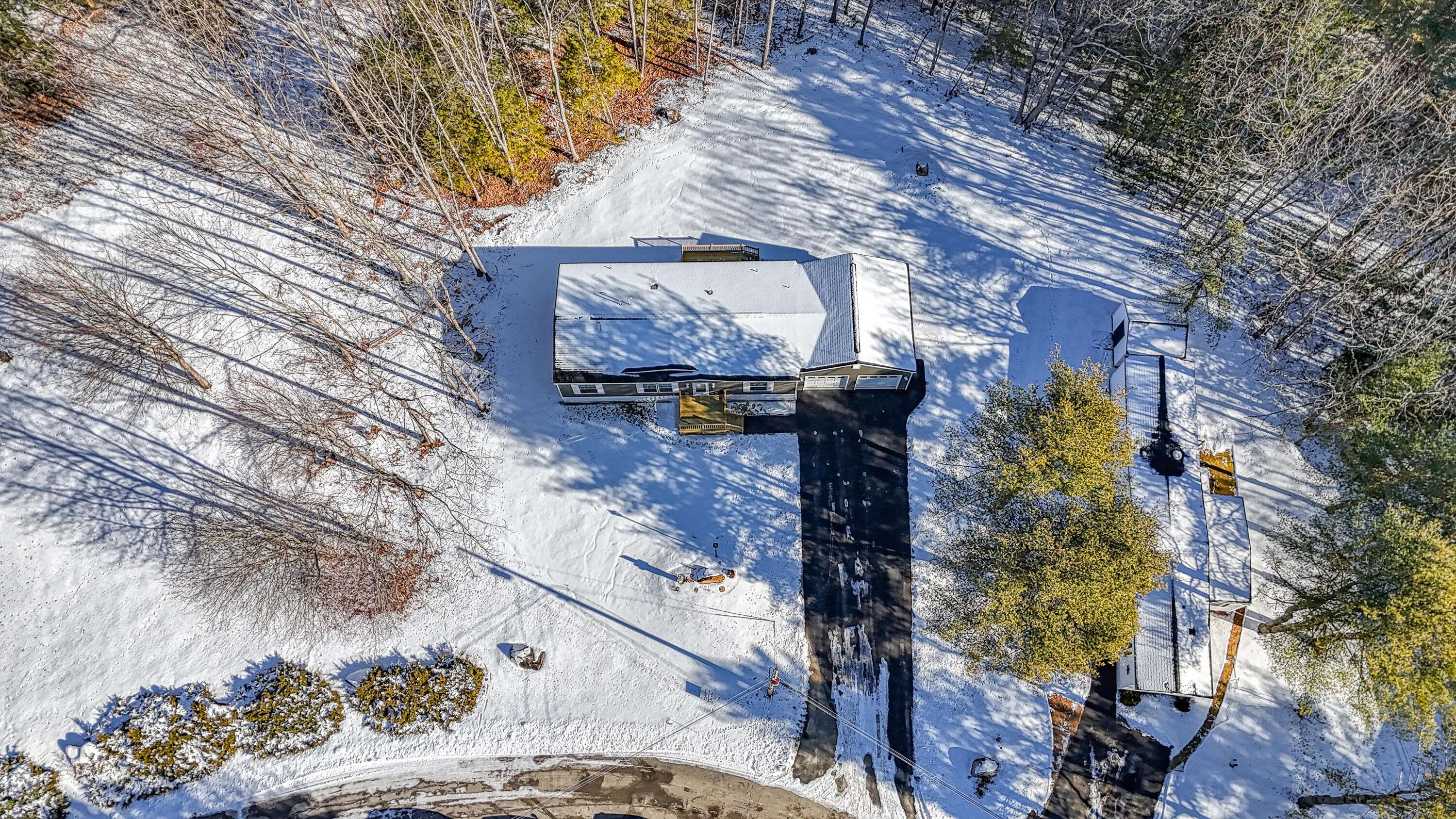 Randolph, ME 04346,19 Woodlawn CIR