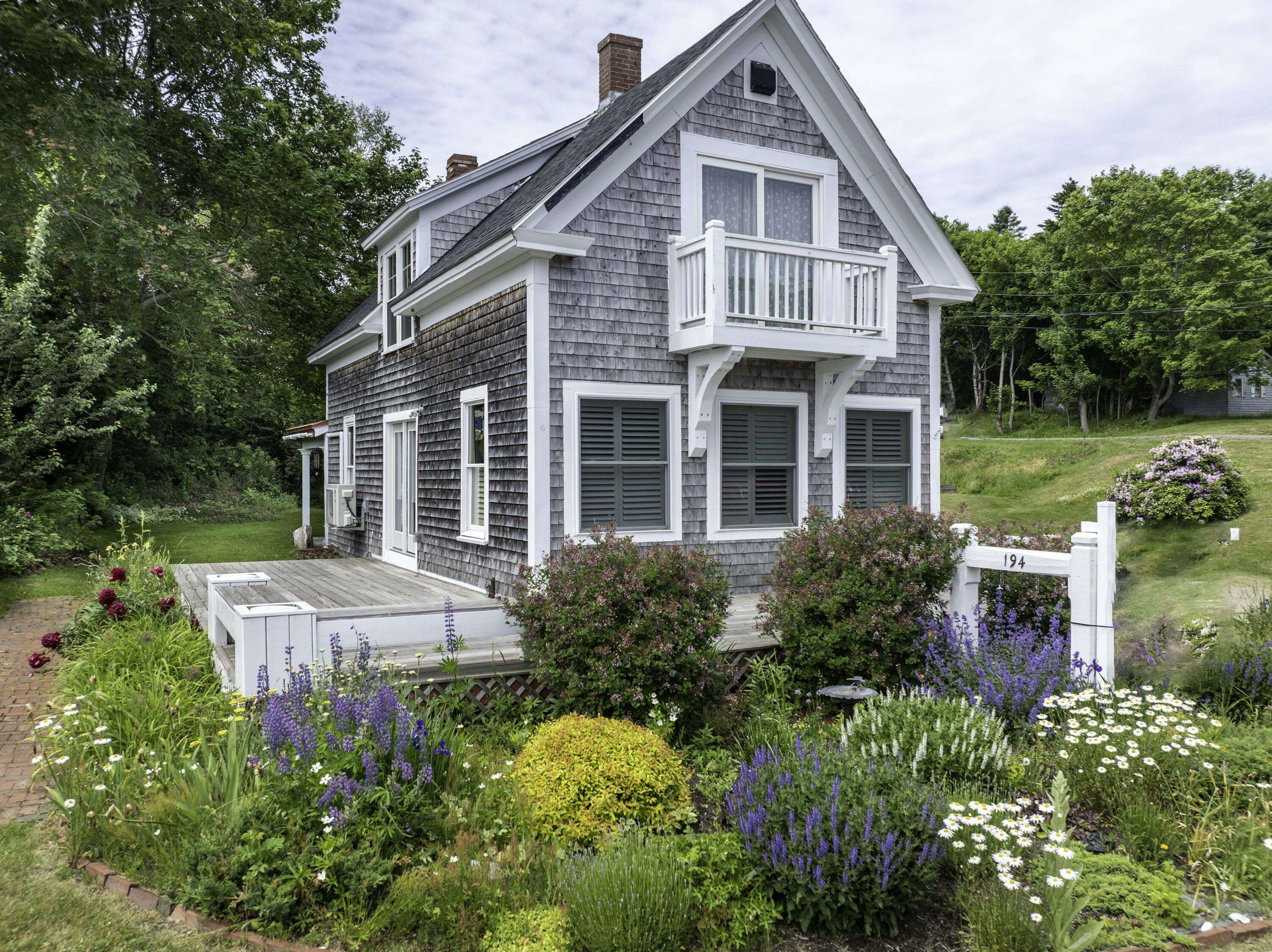 Eastport, ME 04631,194 Water ST