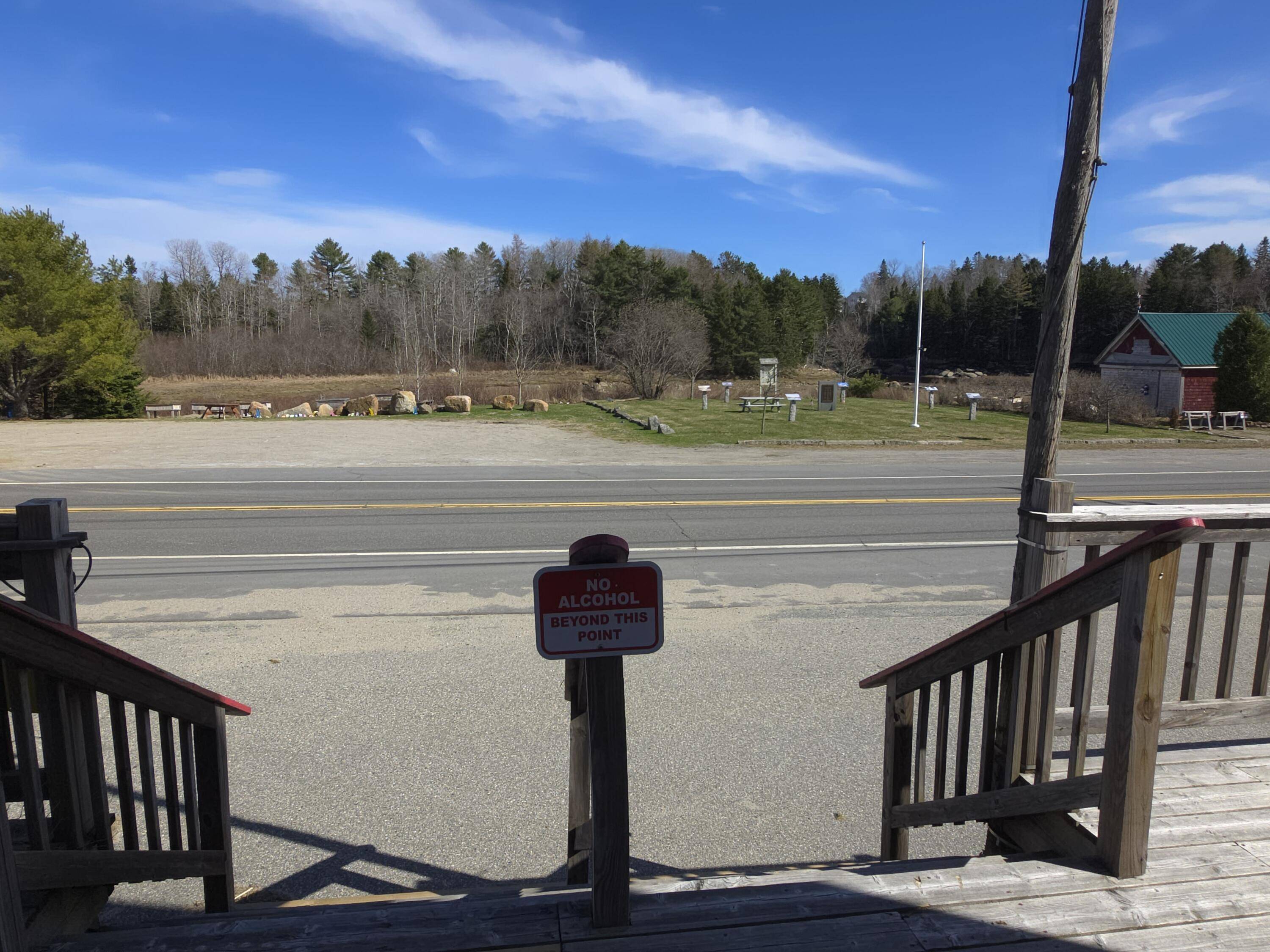 Jonesboro, ME 04648,749 US-1