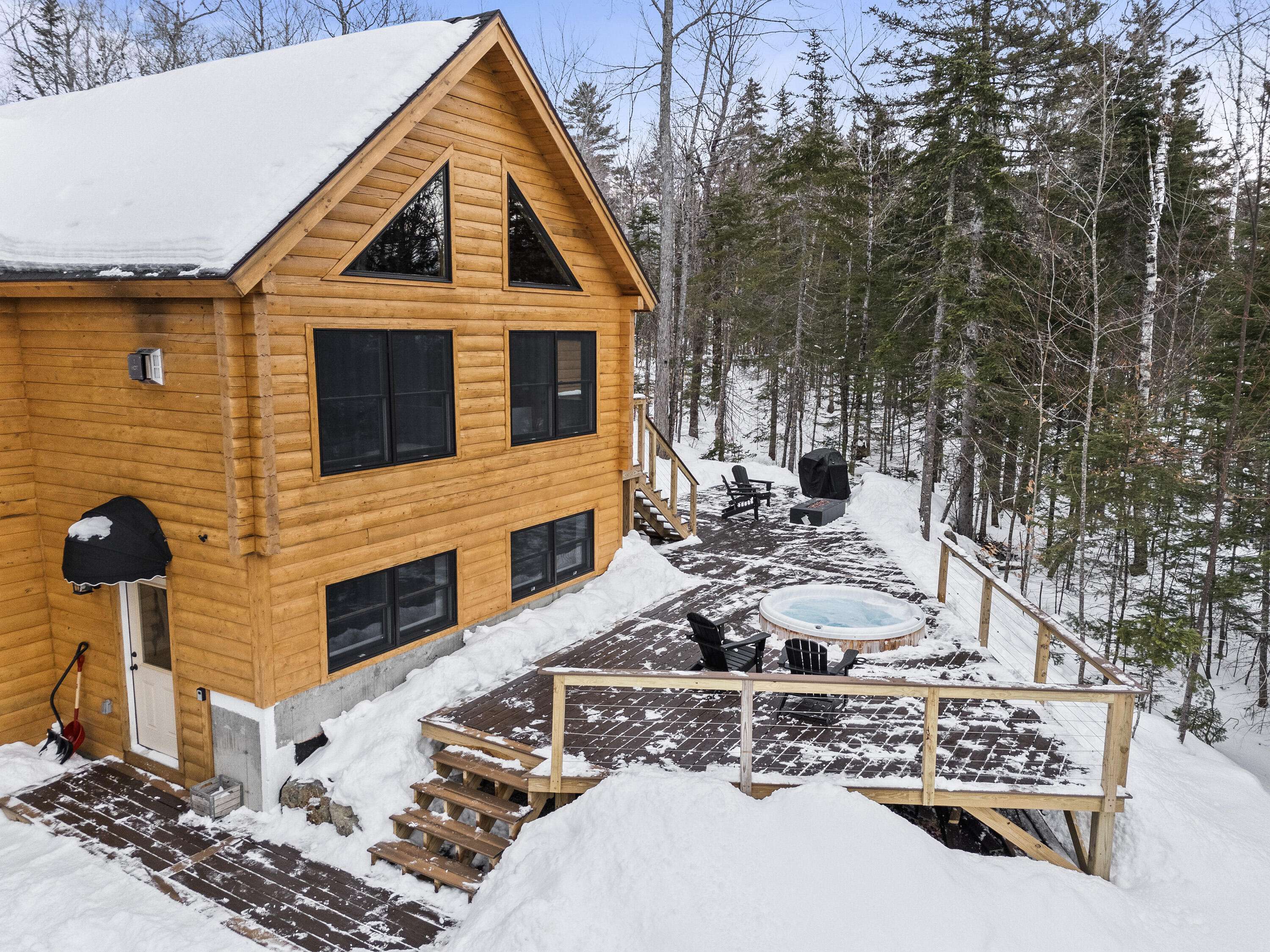 Carrabassett Valley, ME 04947,2013 Pine RD