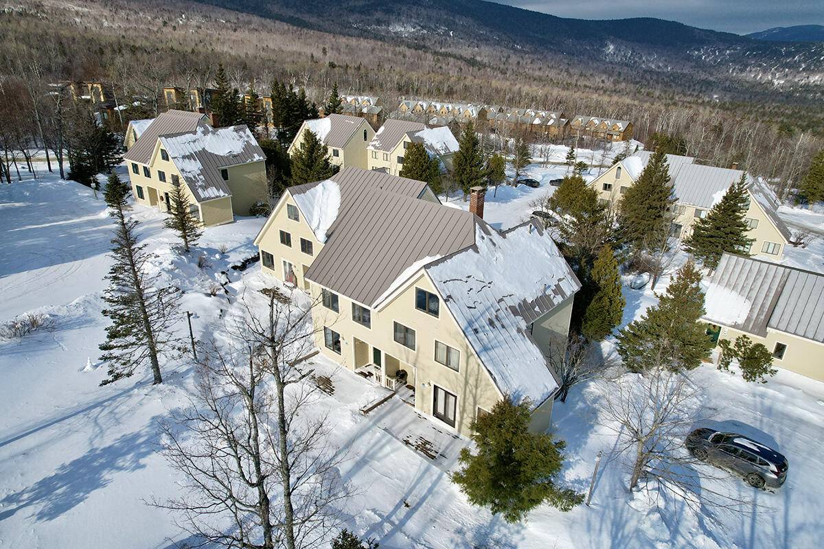 Carrabassett Valley, ME 04947,6001 Penobscot CIR #1