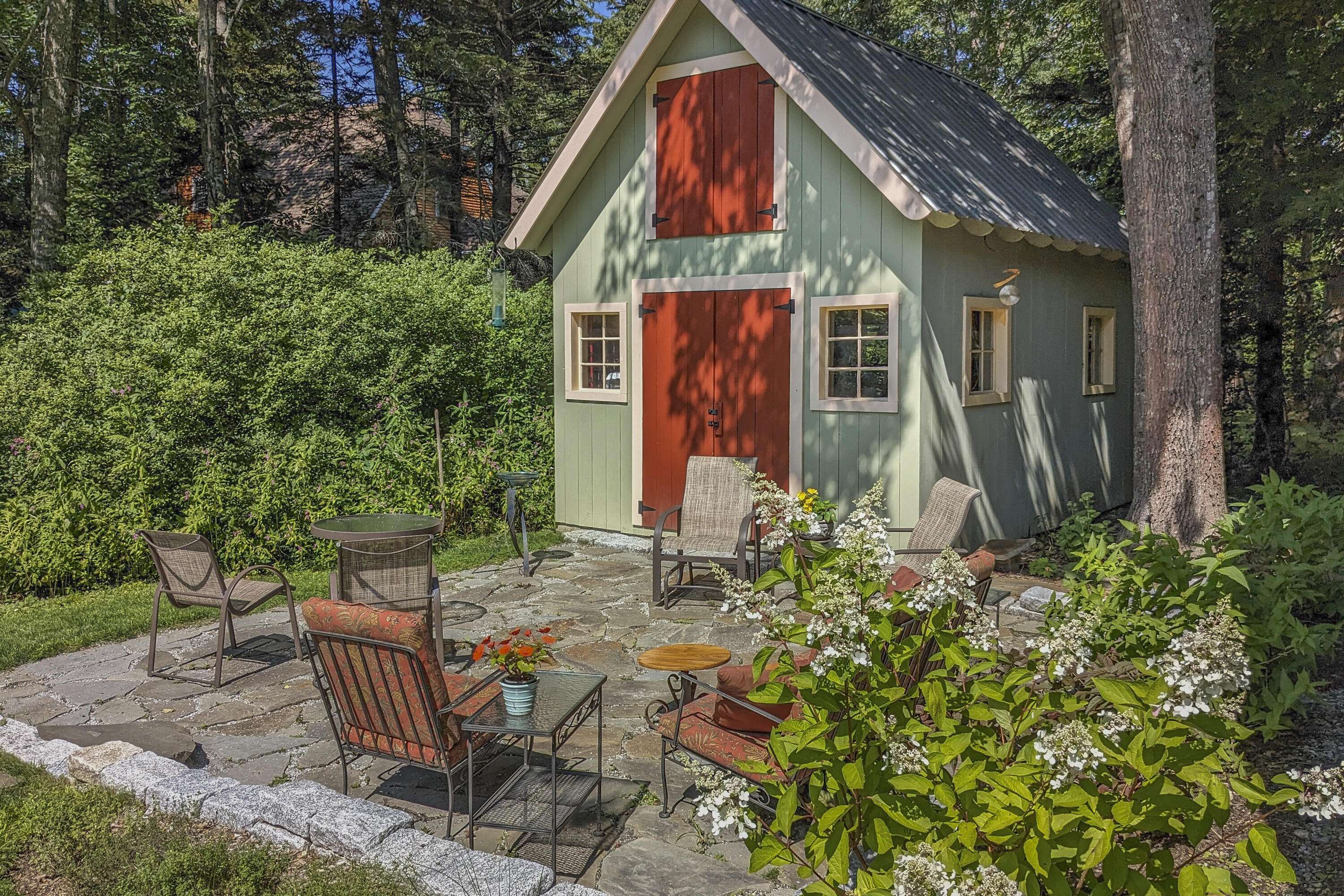 Northport, ME 04849,539 Bluff RD