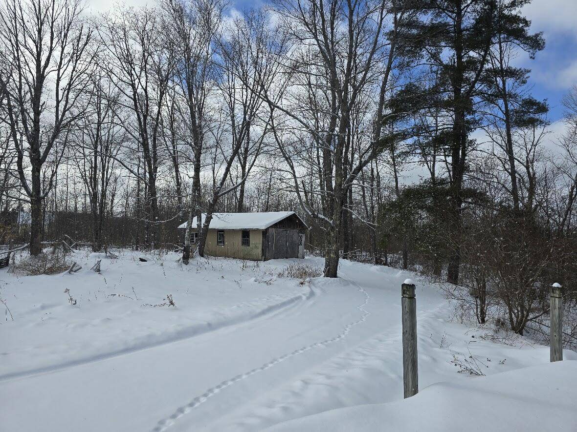 Dixmont, ME 04932,1135 Western AVE