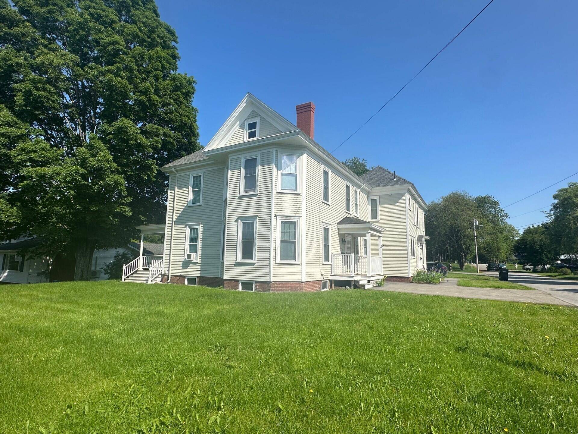 Bangor, ME 04401,98 Fountain ST