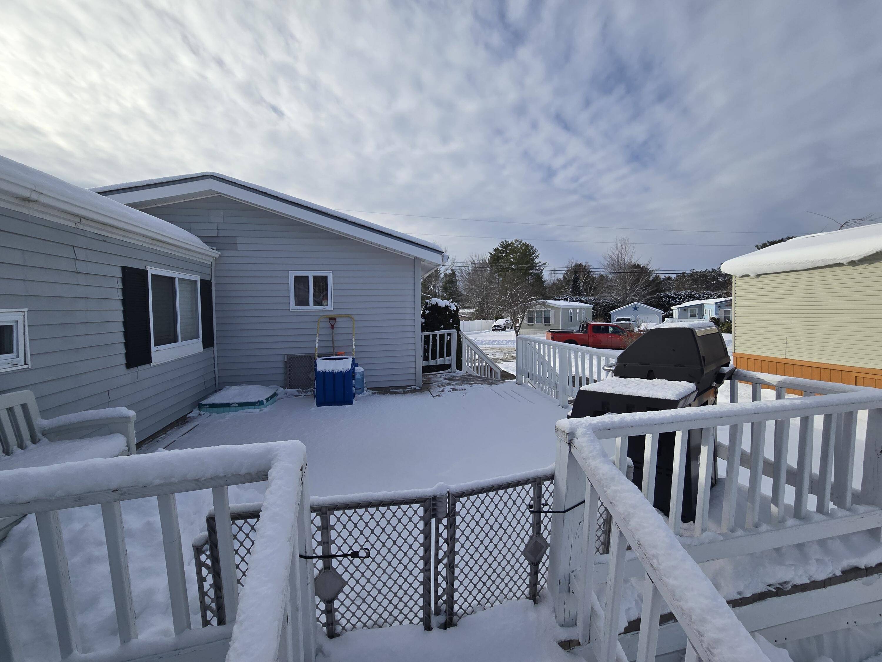 Bangor, ME 04401,10 E ST