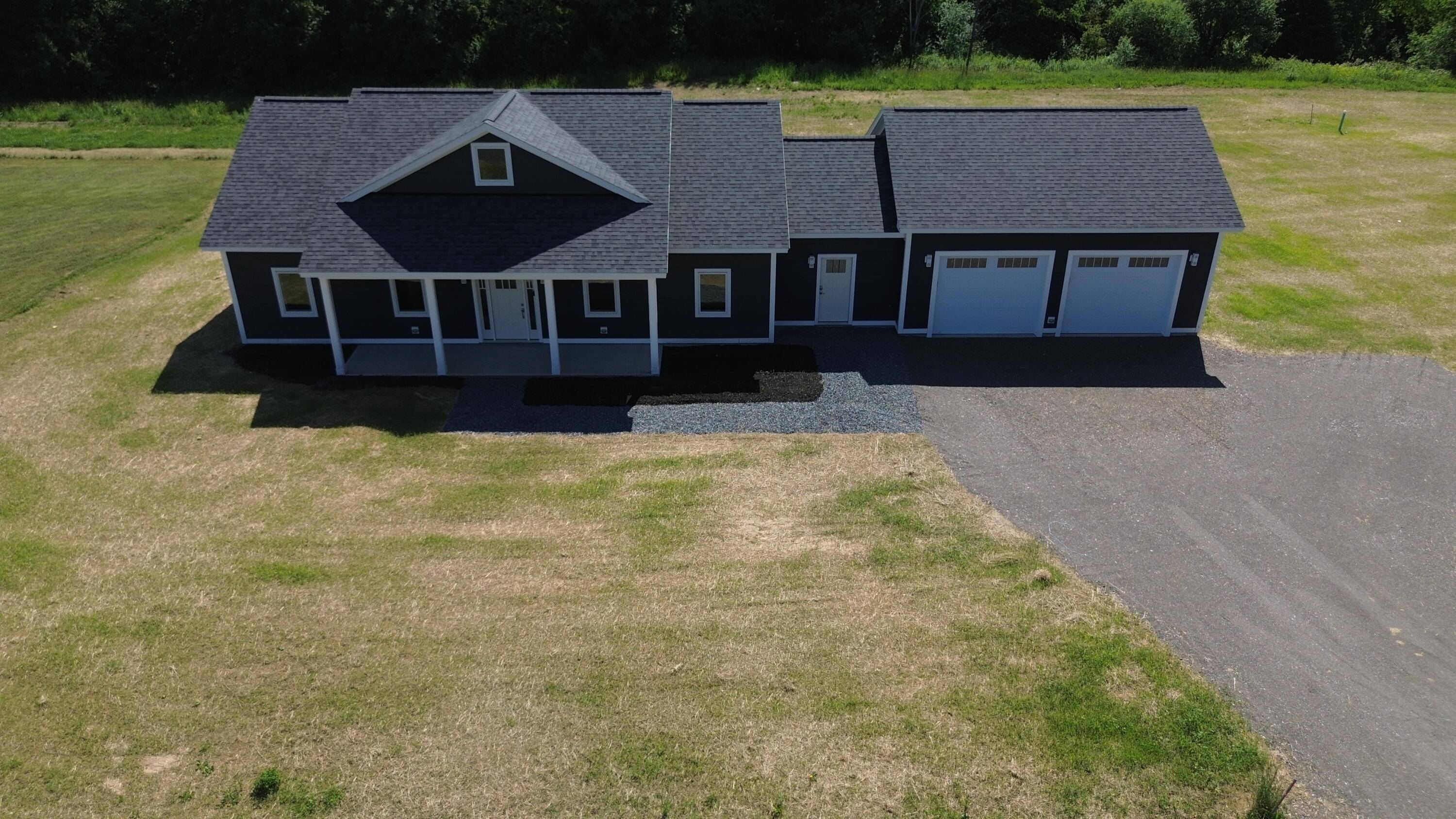 Houlton, ME 04730,9 Lilac LN