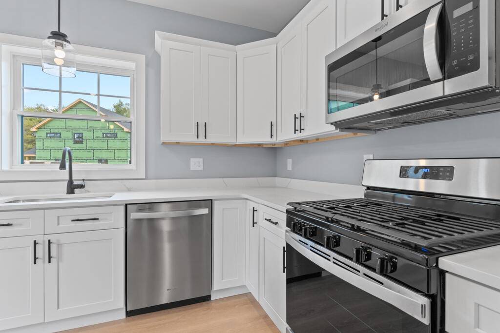 North Yarmouth, ME 04097,7 Parsonage RD #5