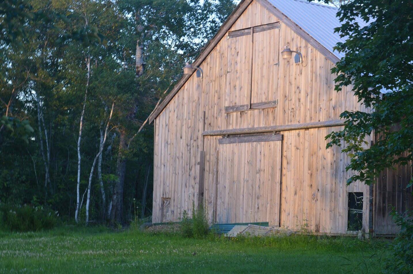 Bangor, ME 04401,220 Church RD