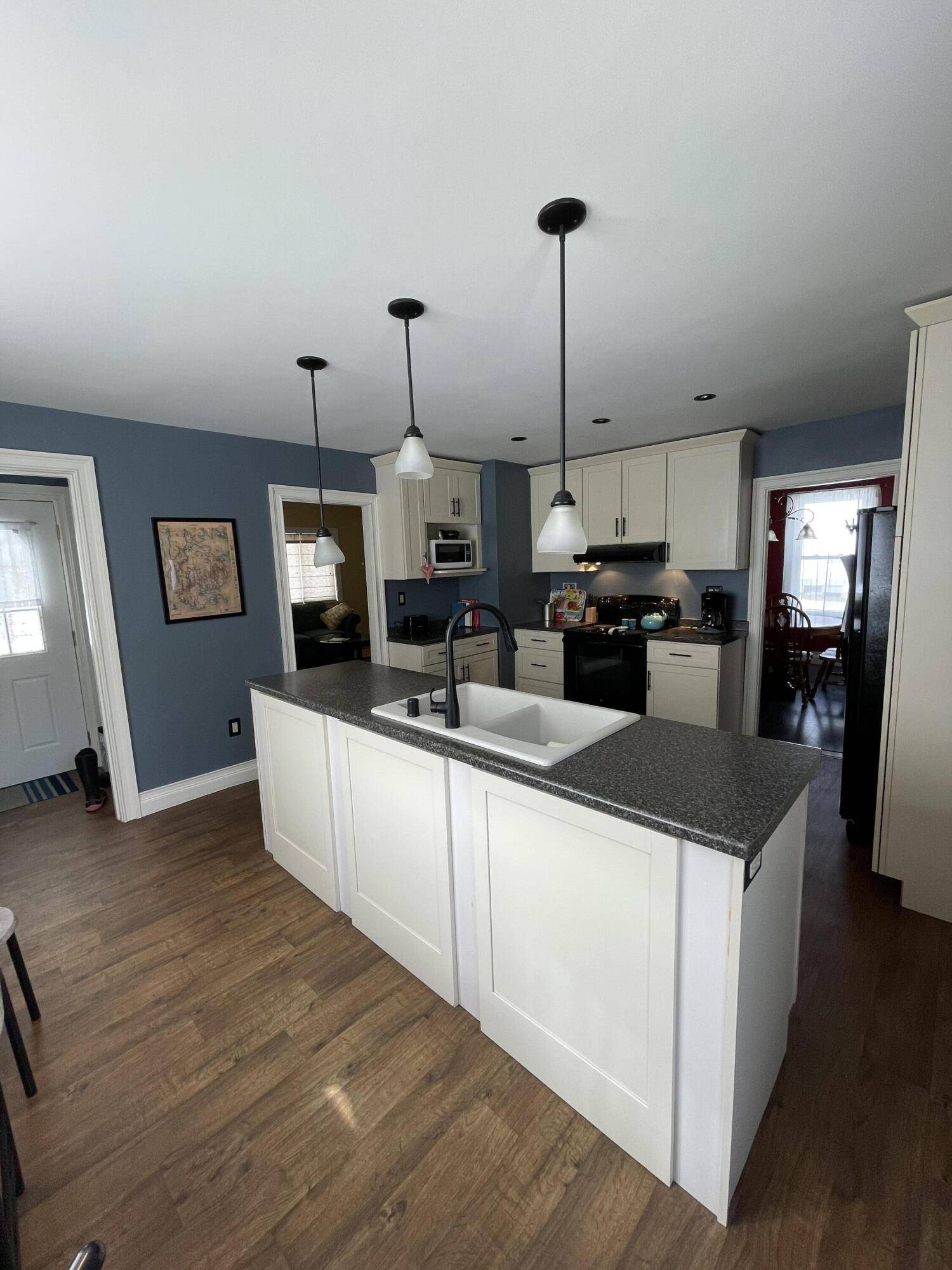 Southwest Harbor, ME 04679,259 Seawall RD