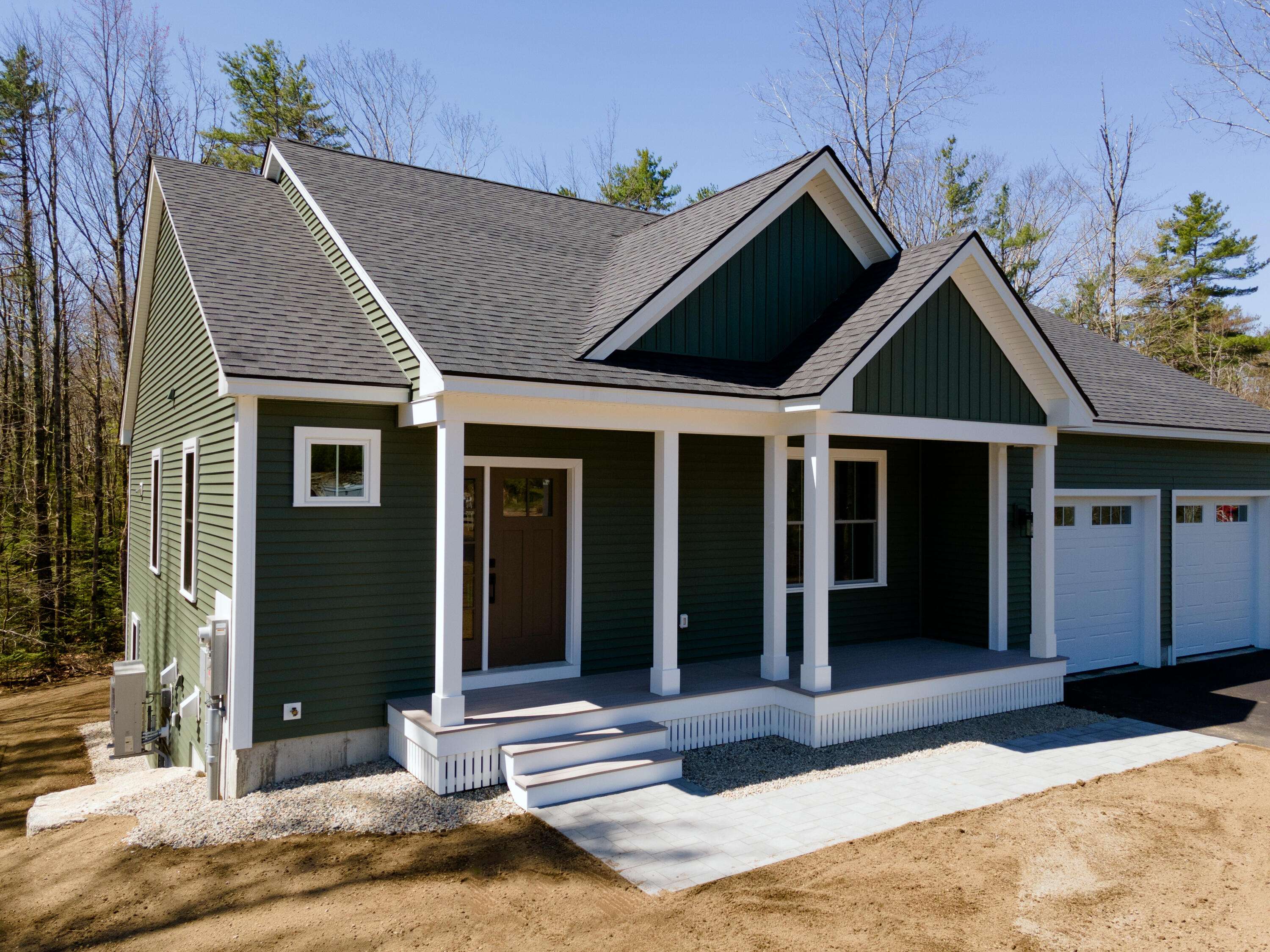 Arundel, ME 04046,8 Lessard CIR