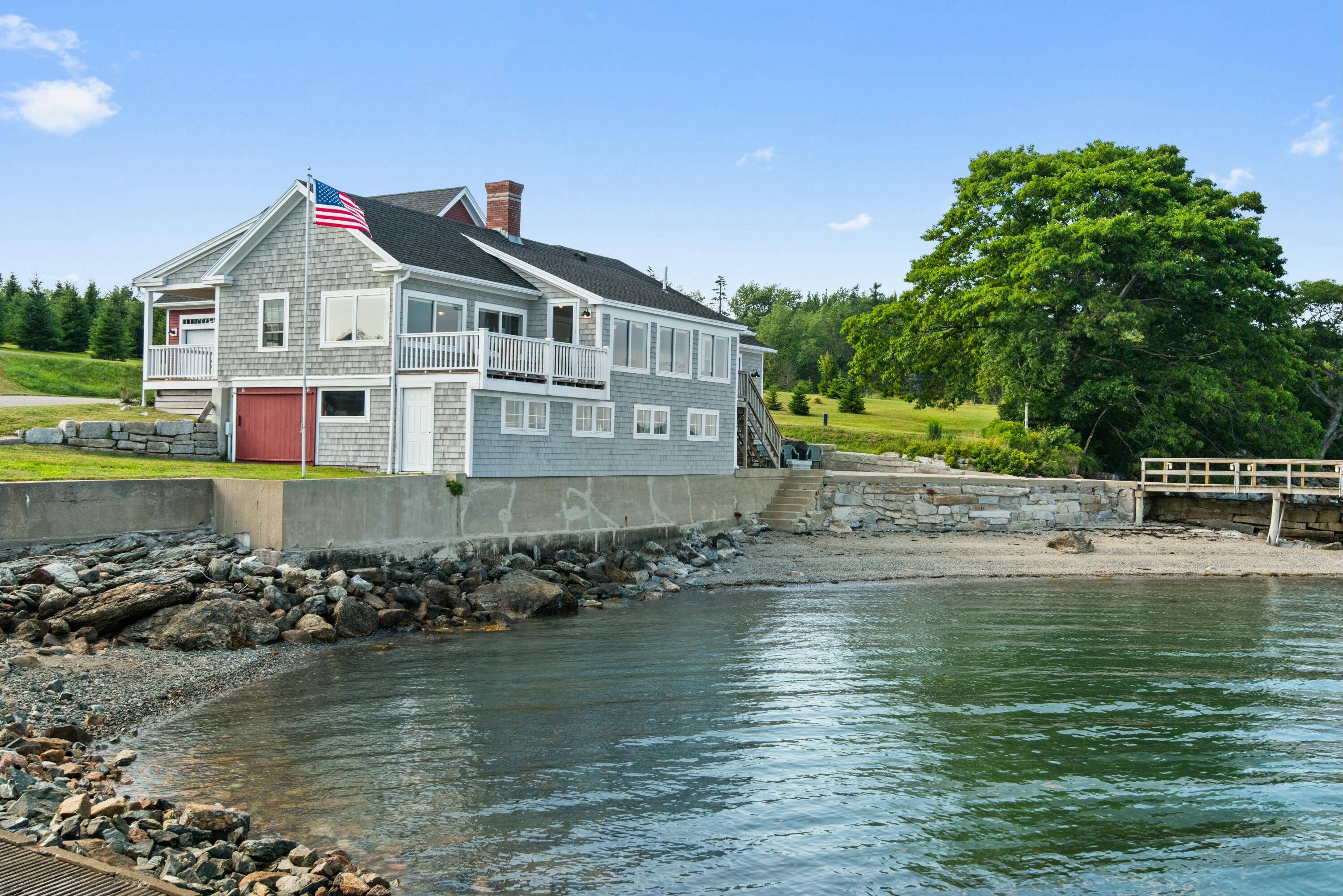 Blue Hill, ME 04614,20 Wharf RD