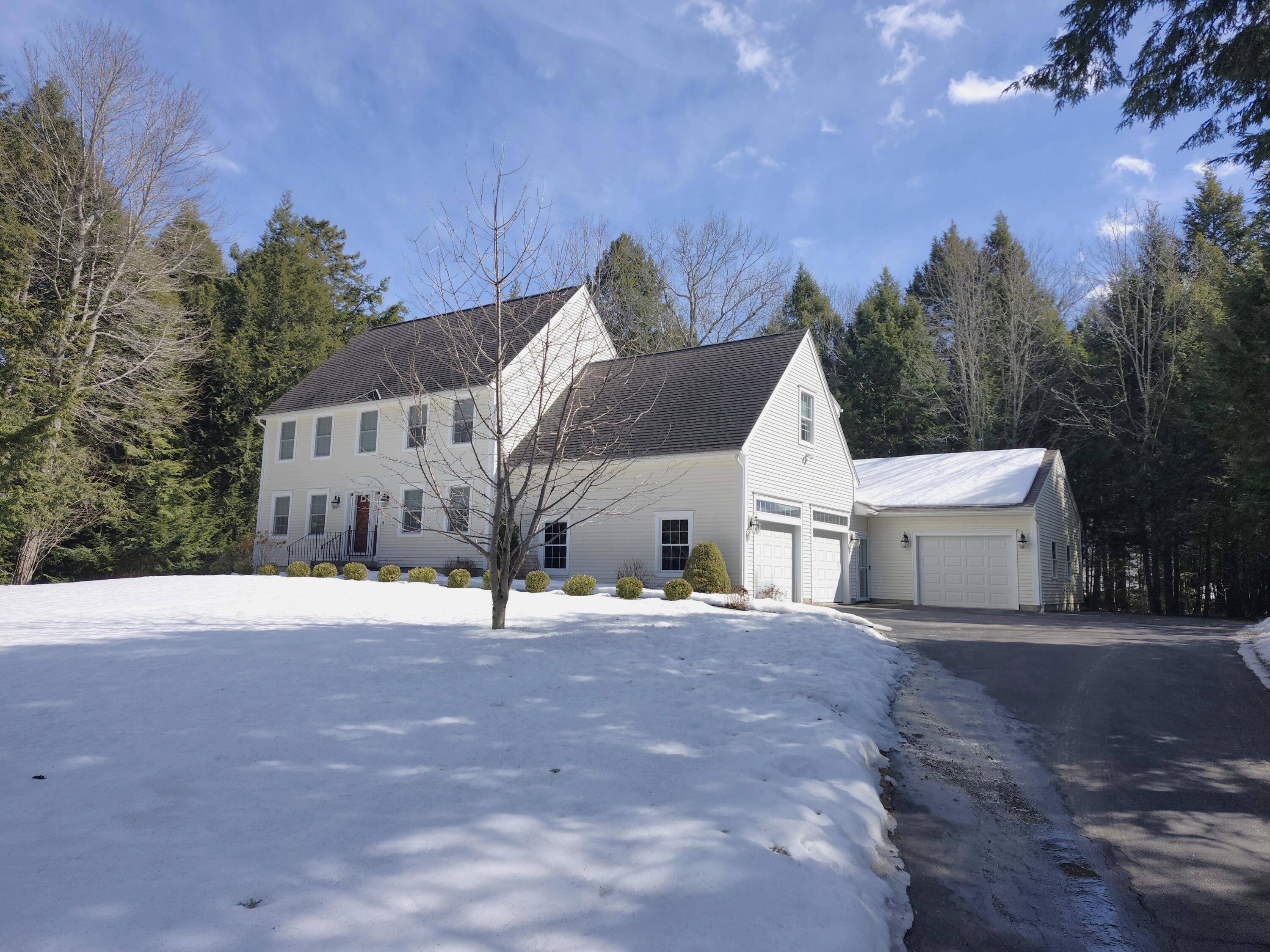 Scarborough, ME 04074,316 Holmes RD