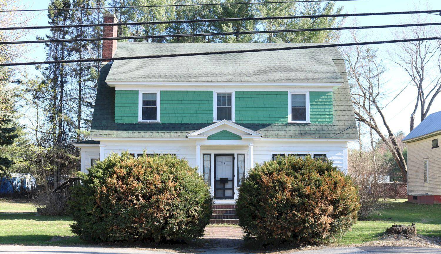 Madison, ME 04950,231 Main ST
