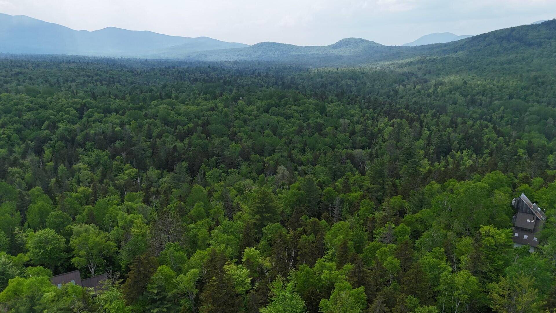 Carrabassett Valley, ME 04947,2007 West ST