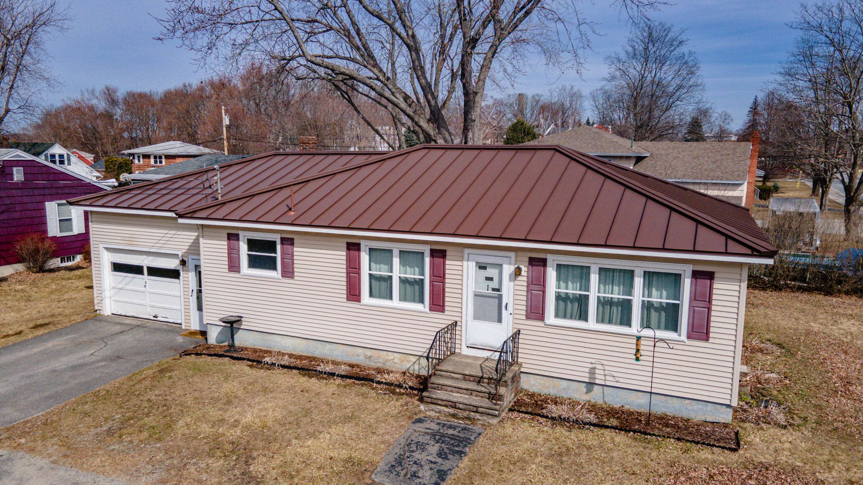 Winslow, ME 04901,1 Monica AVE