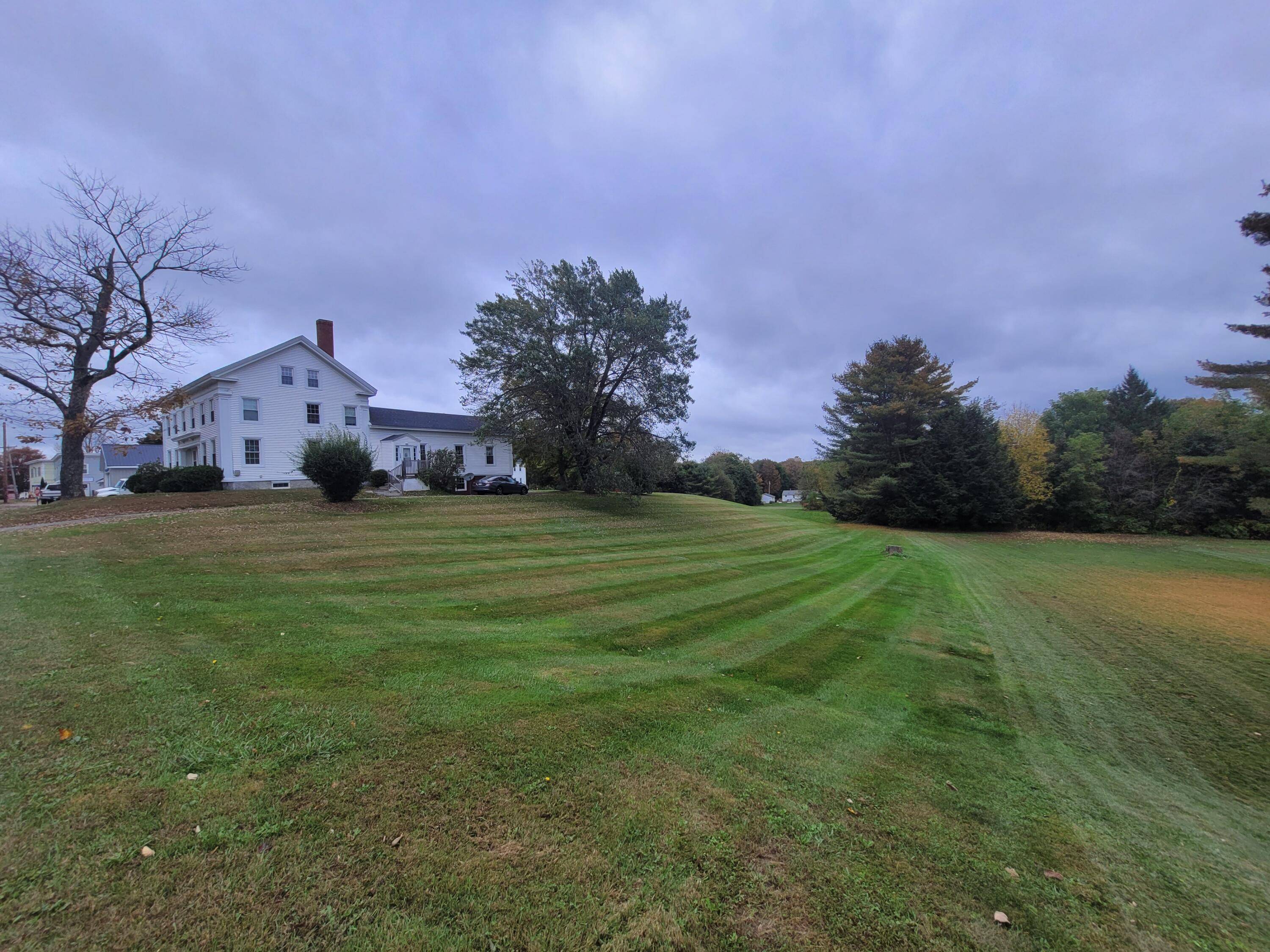 Hampden, ME 04444,119 Main RD S