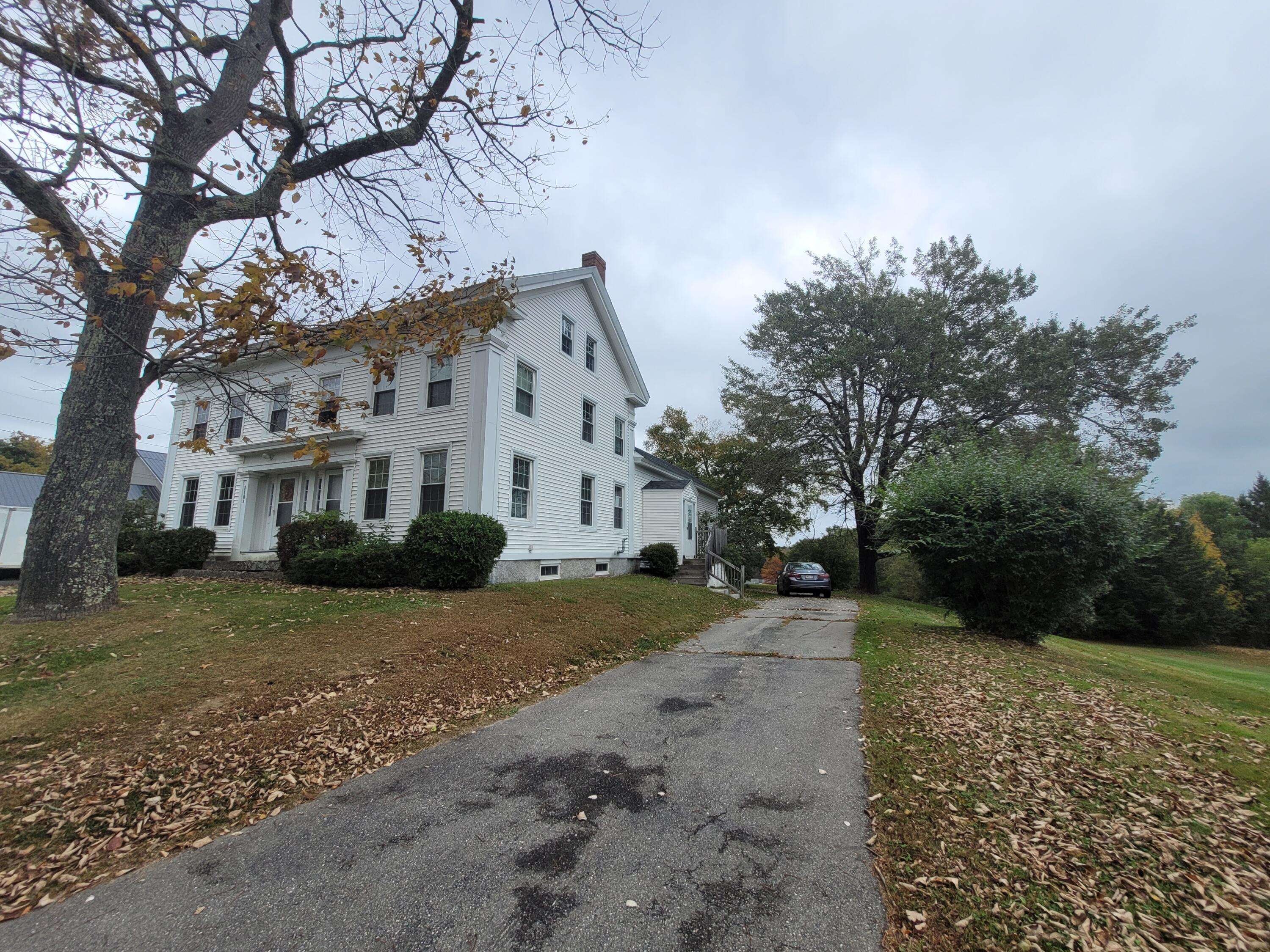 Hampden, ME 04444,119 Main RD S