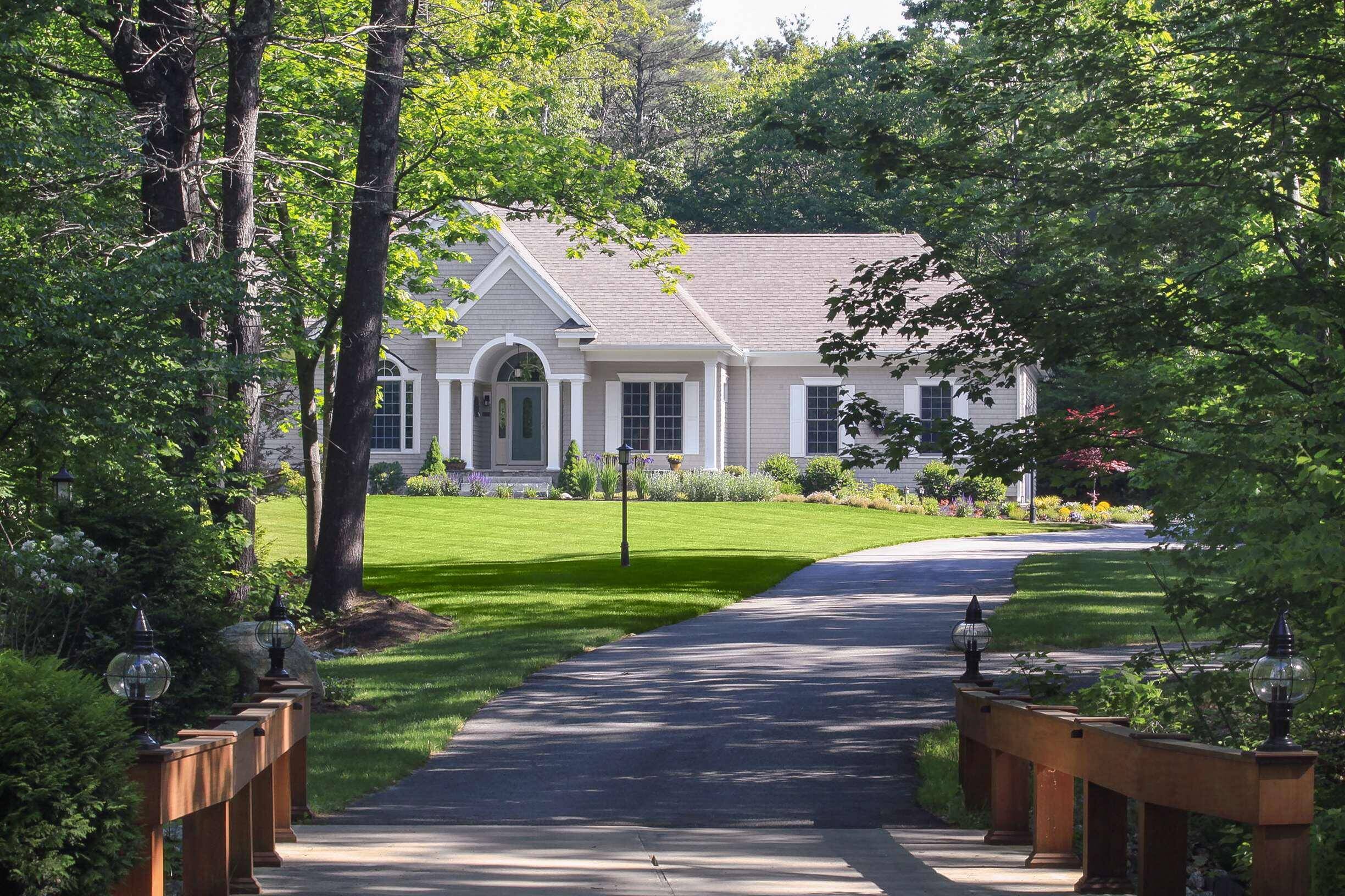 York, ME 03902,4 Forest Hill LN