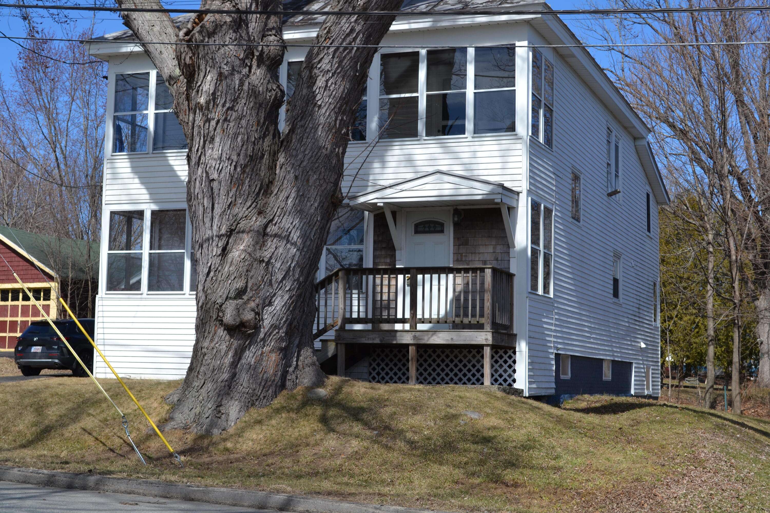 Waterville, ME 04901,3 Oakland ST