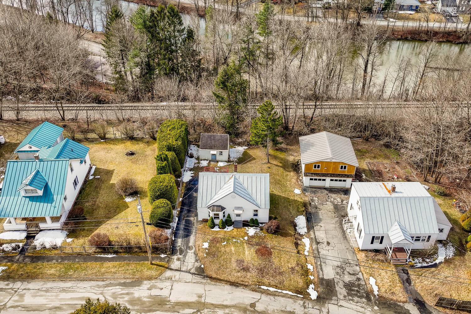 Waterville, ME 04901,60 Edgemont AVE